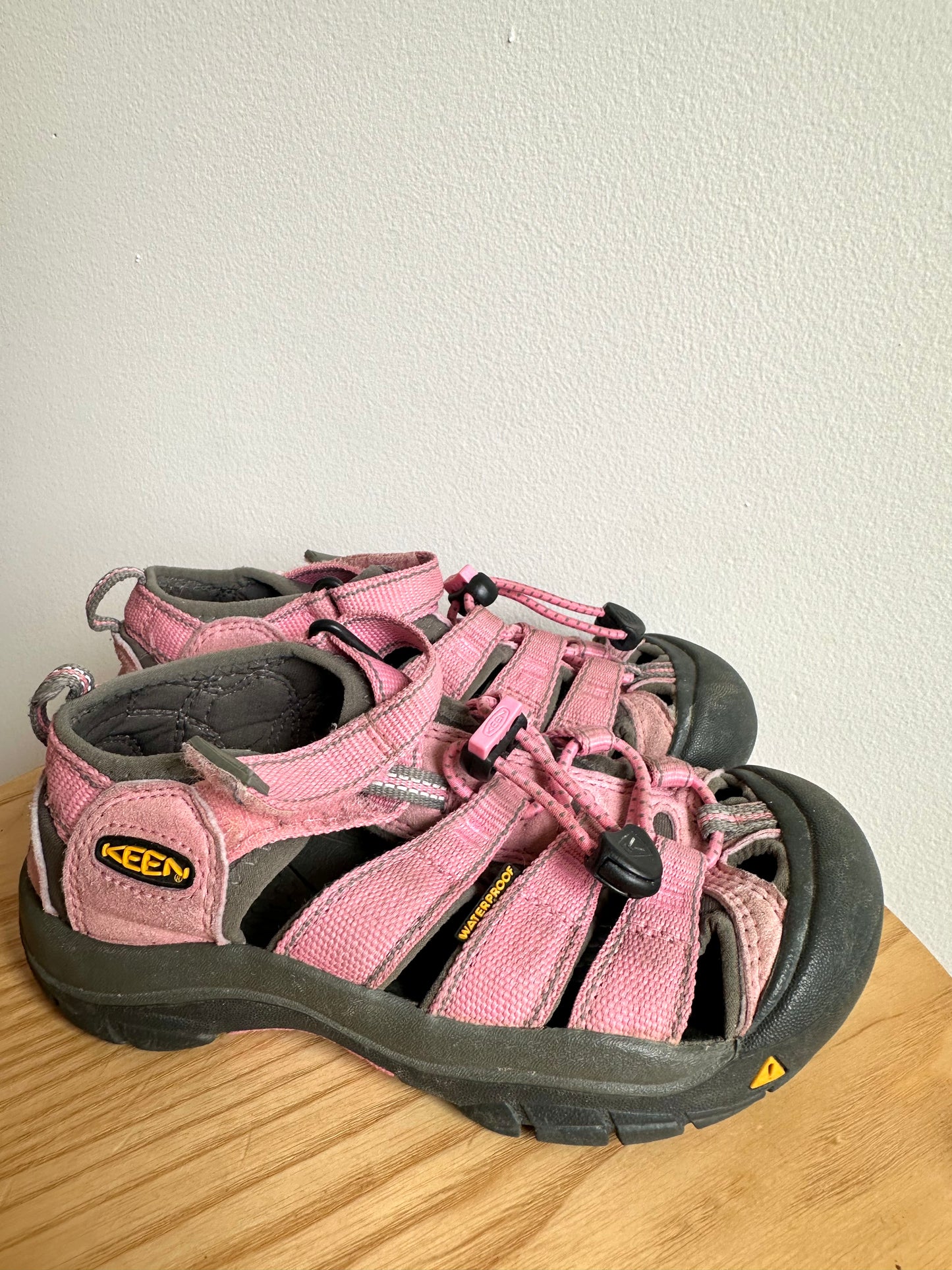 Keen Pink Sandals / Size 13 Little Kid