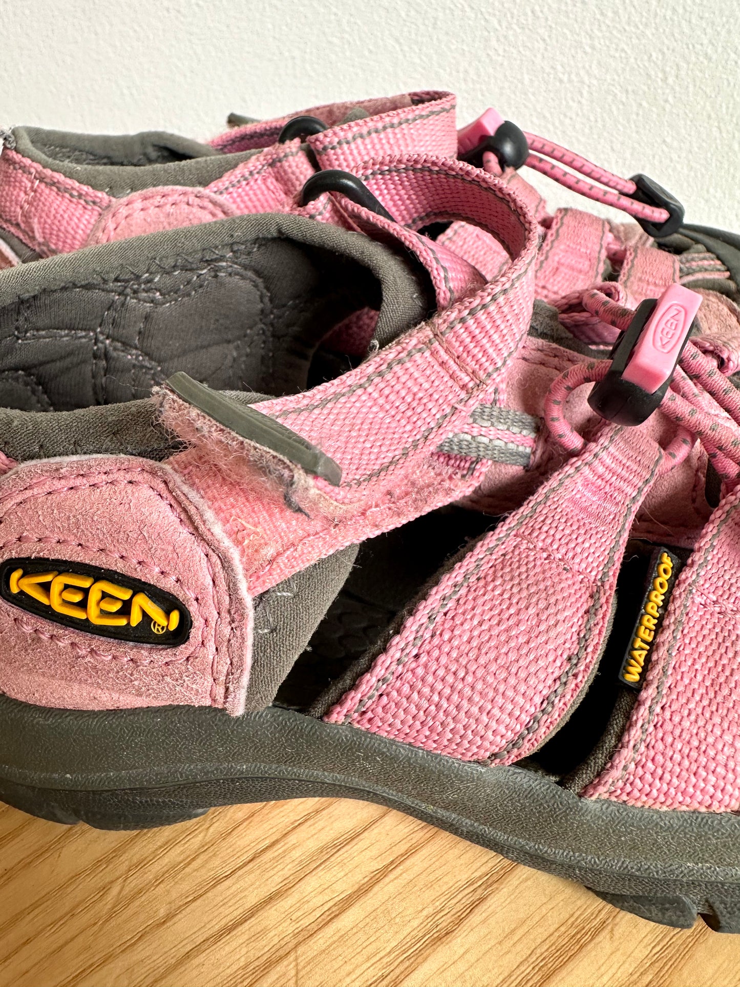 Keen Pink Sandals / Size 13 Little Kid