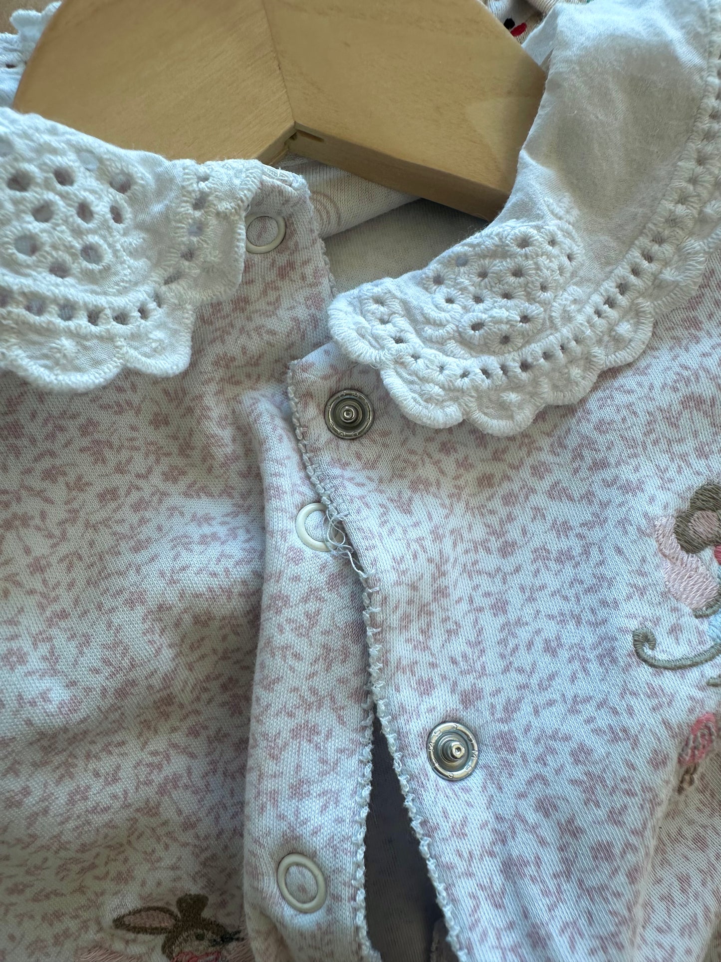Lace Collared Fairy Embroidered Jumpsuit / 9-12m