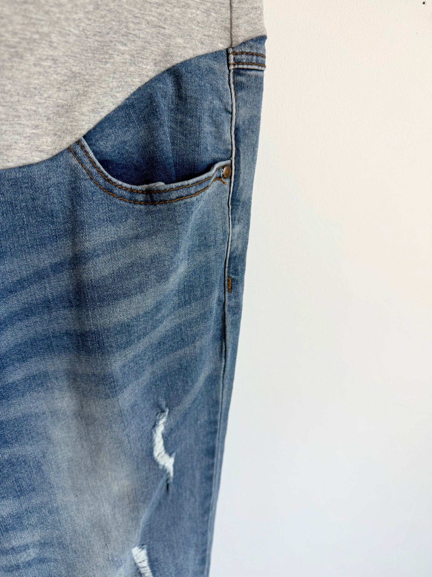 Thyme Slim Fit Maternity Jeans / Medium