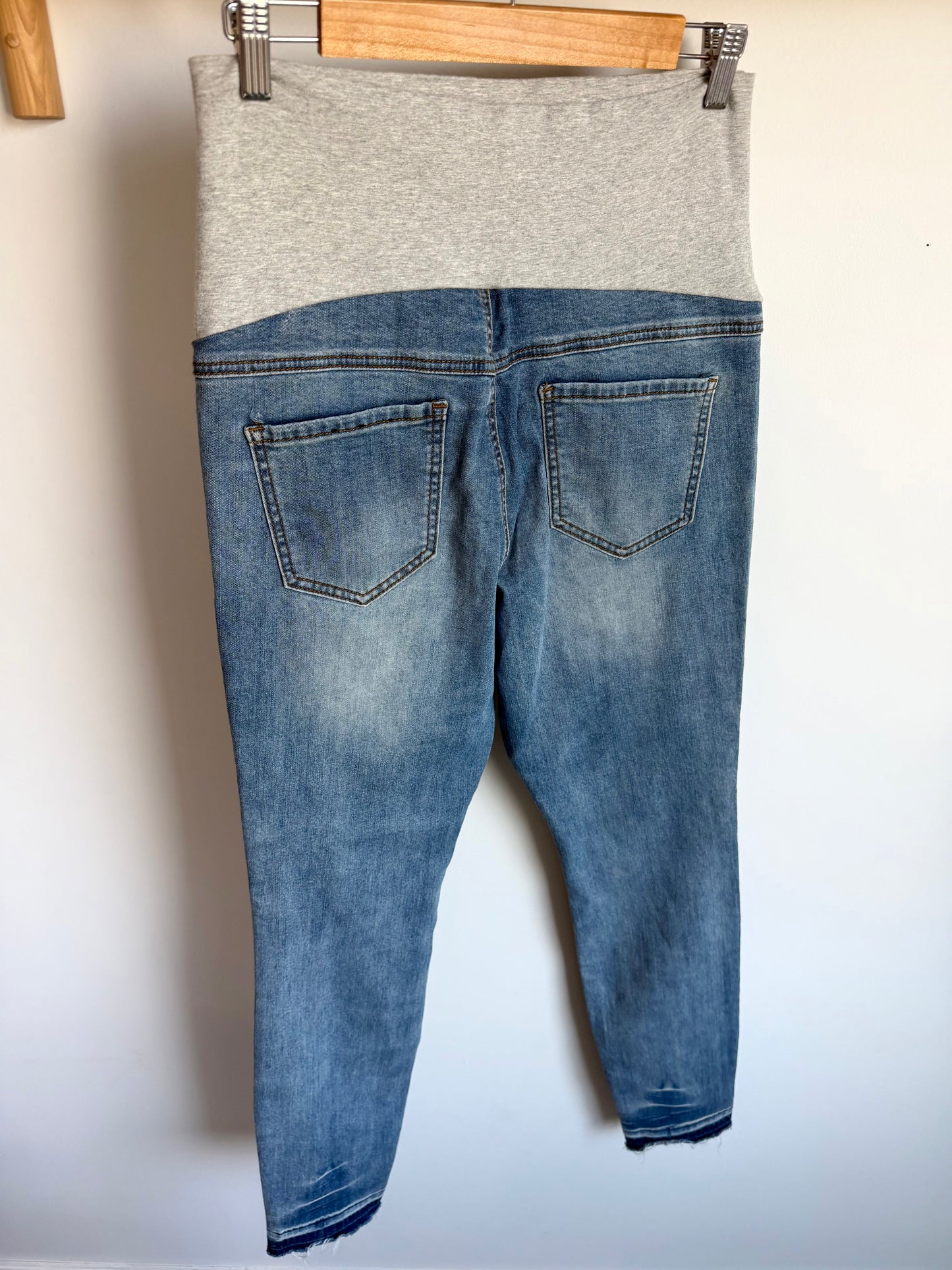 Thyme Slim Fit Maternity Jeans / Medium