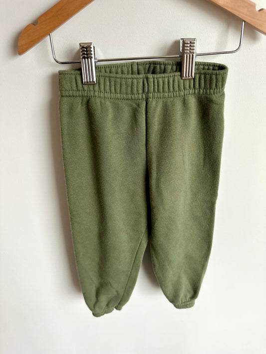 Green Joggers / 24m