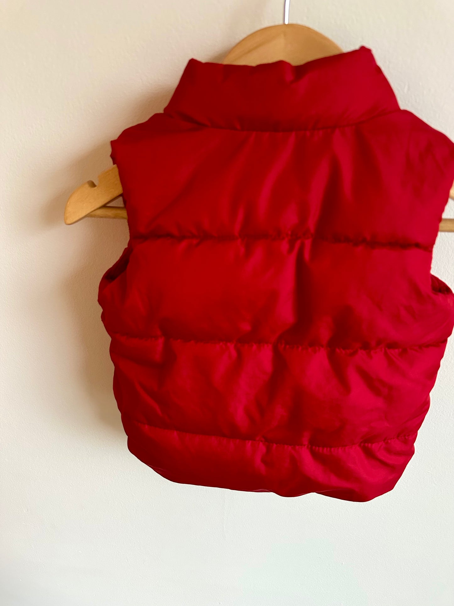 Red Puffer Vest / 6-12m