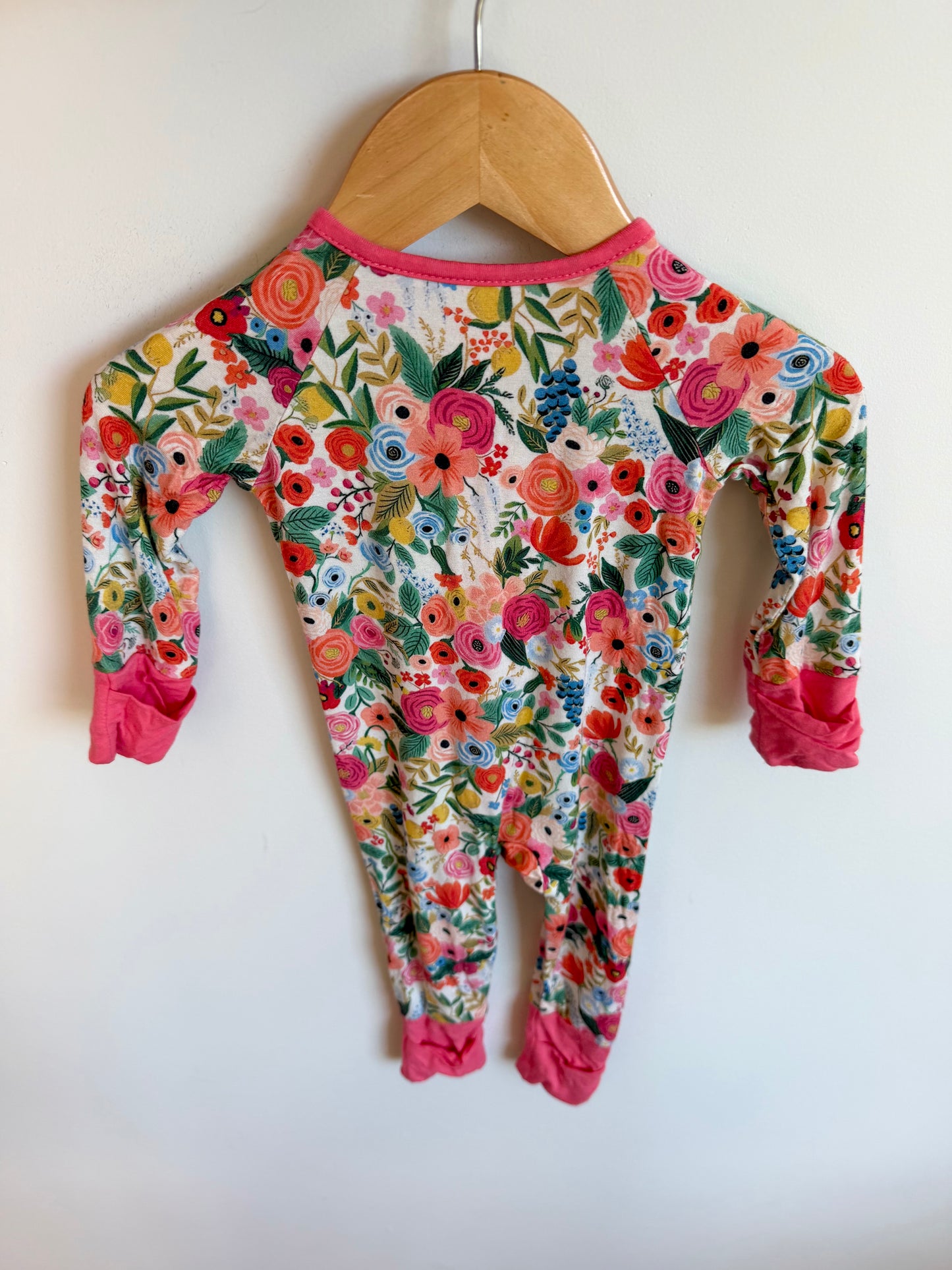 Floral with Pink Trim Bamboo Sleeper / 3-6m