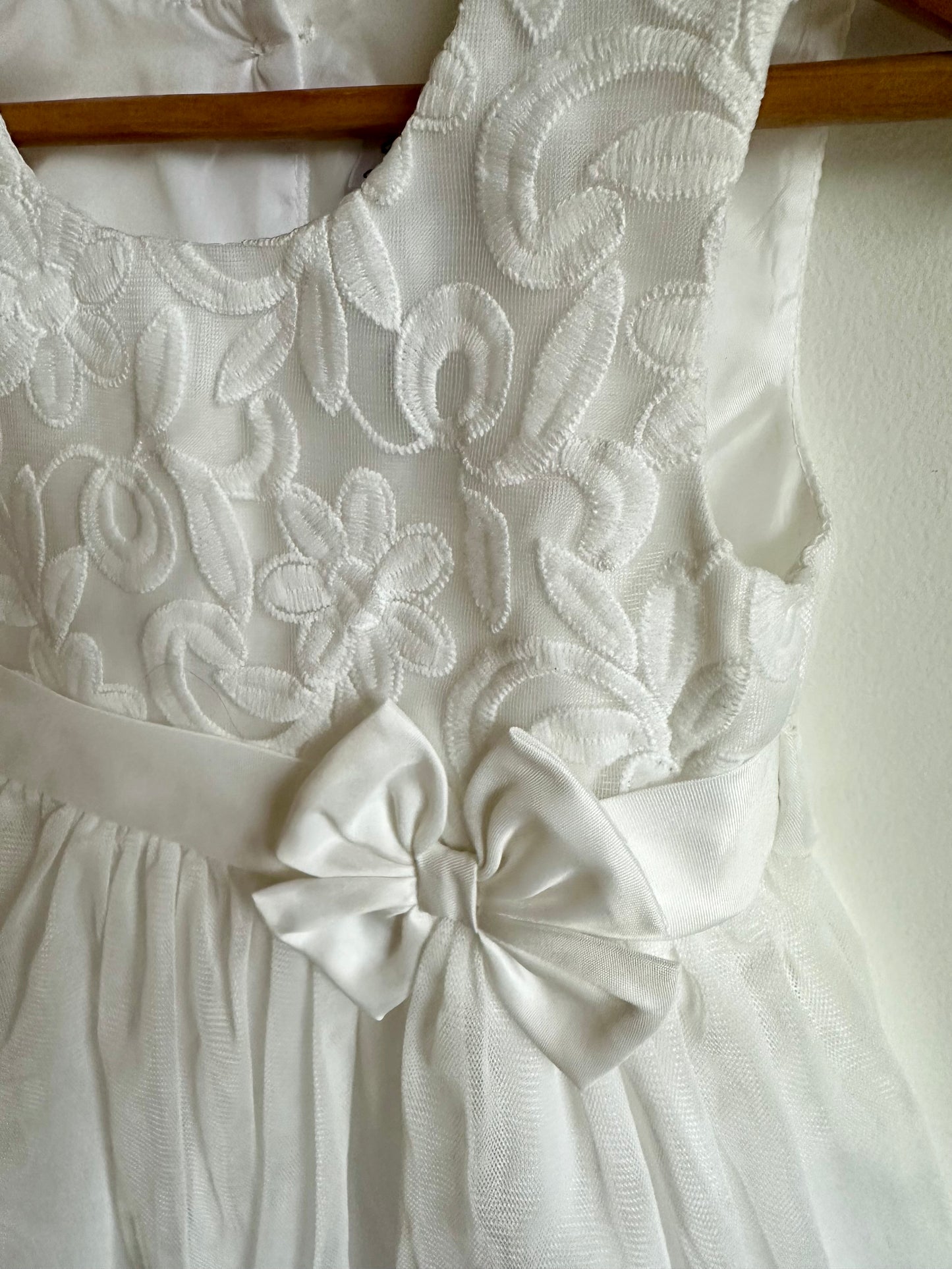 White Formal Tulle Dress / 3T