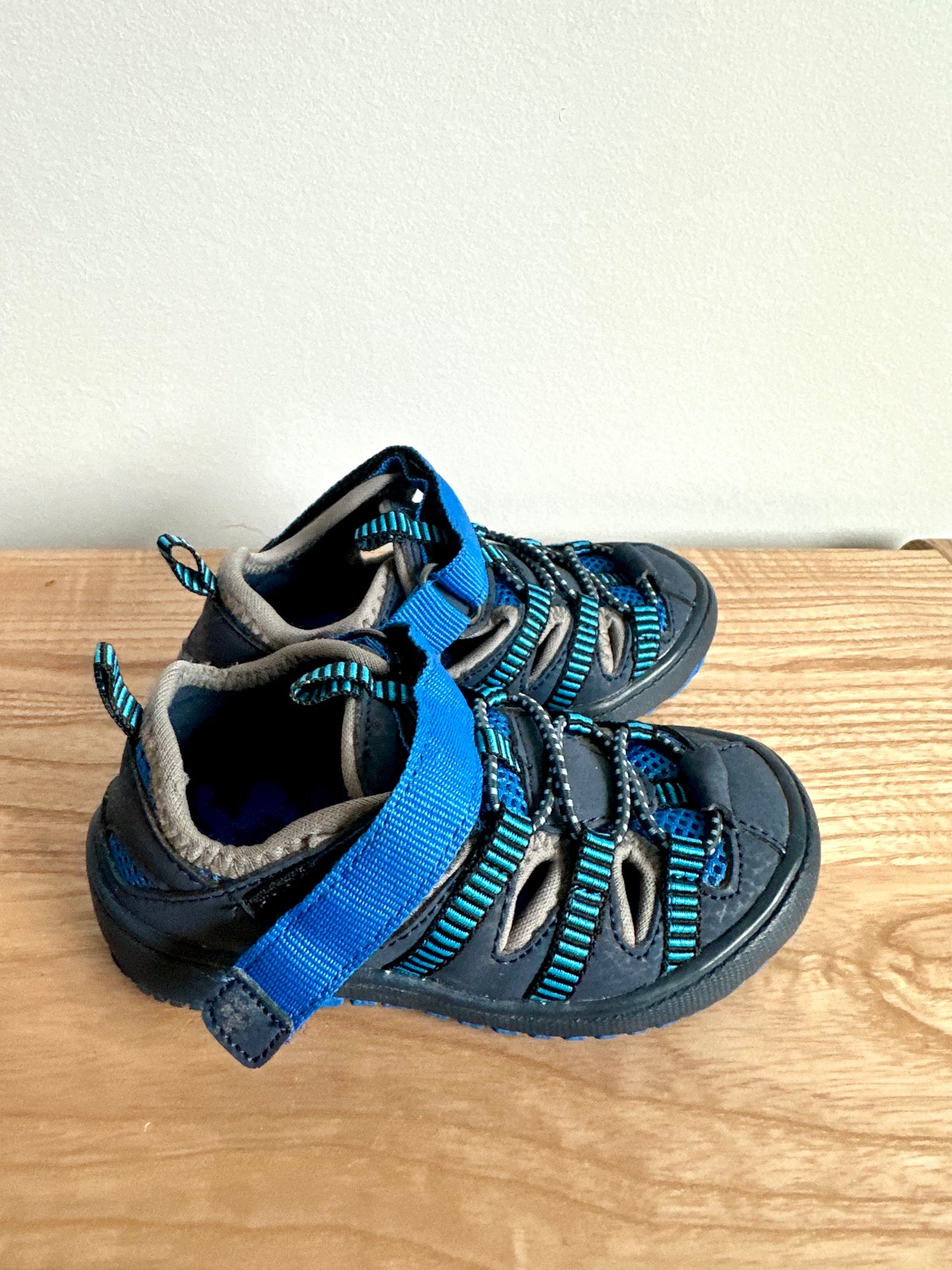 Blue Velcro Sport Sandals / Size 6 Toddler