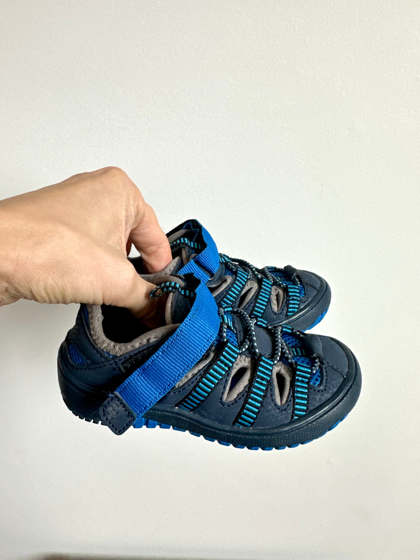 Blue Velcro Sport Sandals / Size 6 Toddler