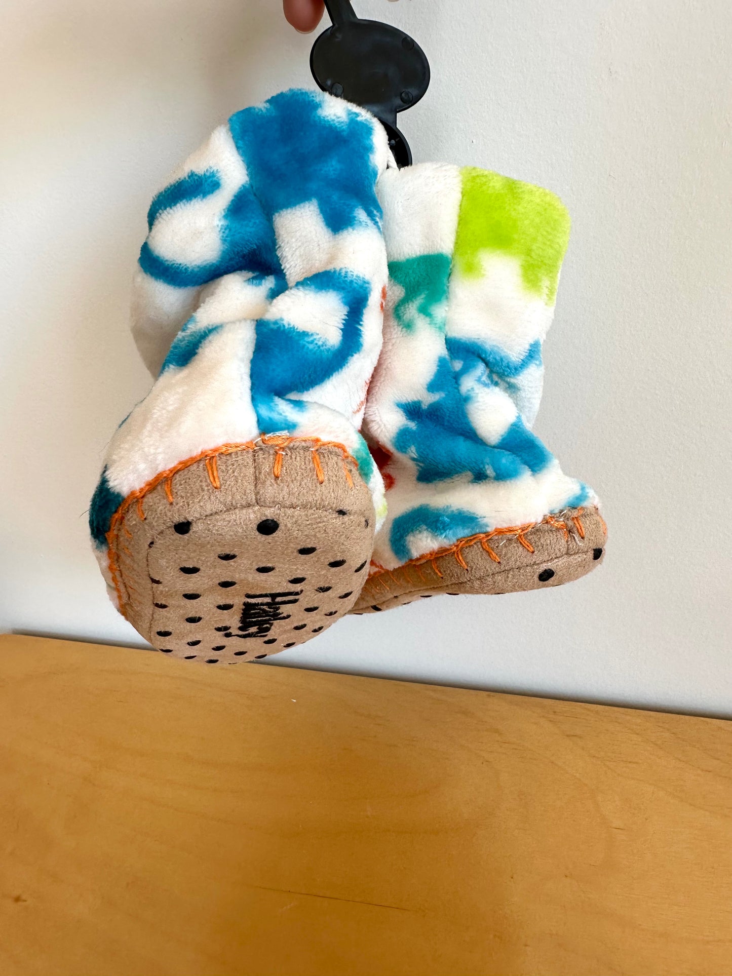 Hatley Dino Slippers (With Tags) / Size 5-7 Big Kids