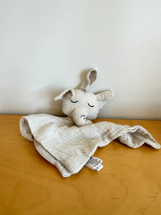 Elephant Lovey