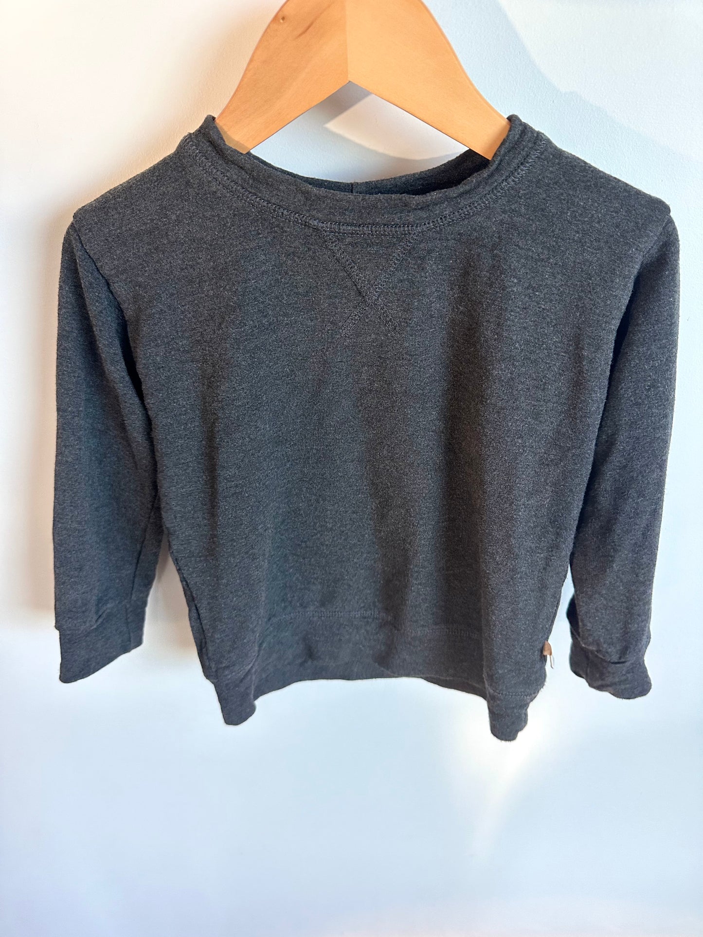 Jax + Lennon Charcoal Bamboo Long-sleeve / 18-24m