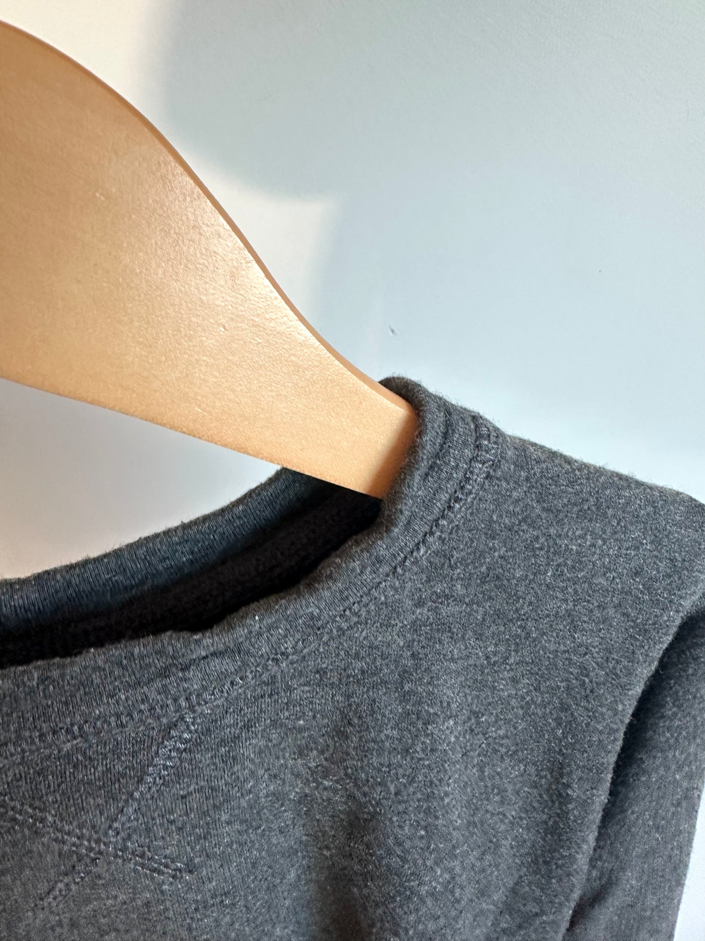 Jax + Lennon Charcoal Bamboo Long-sleeve / 18-24m