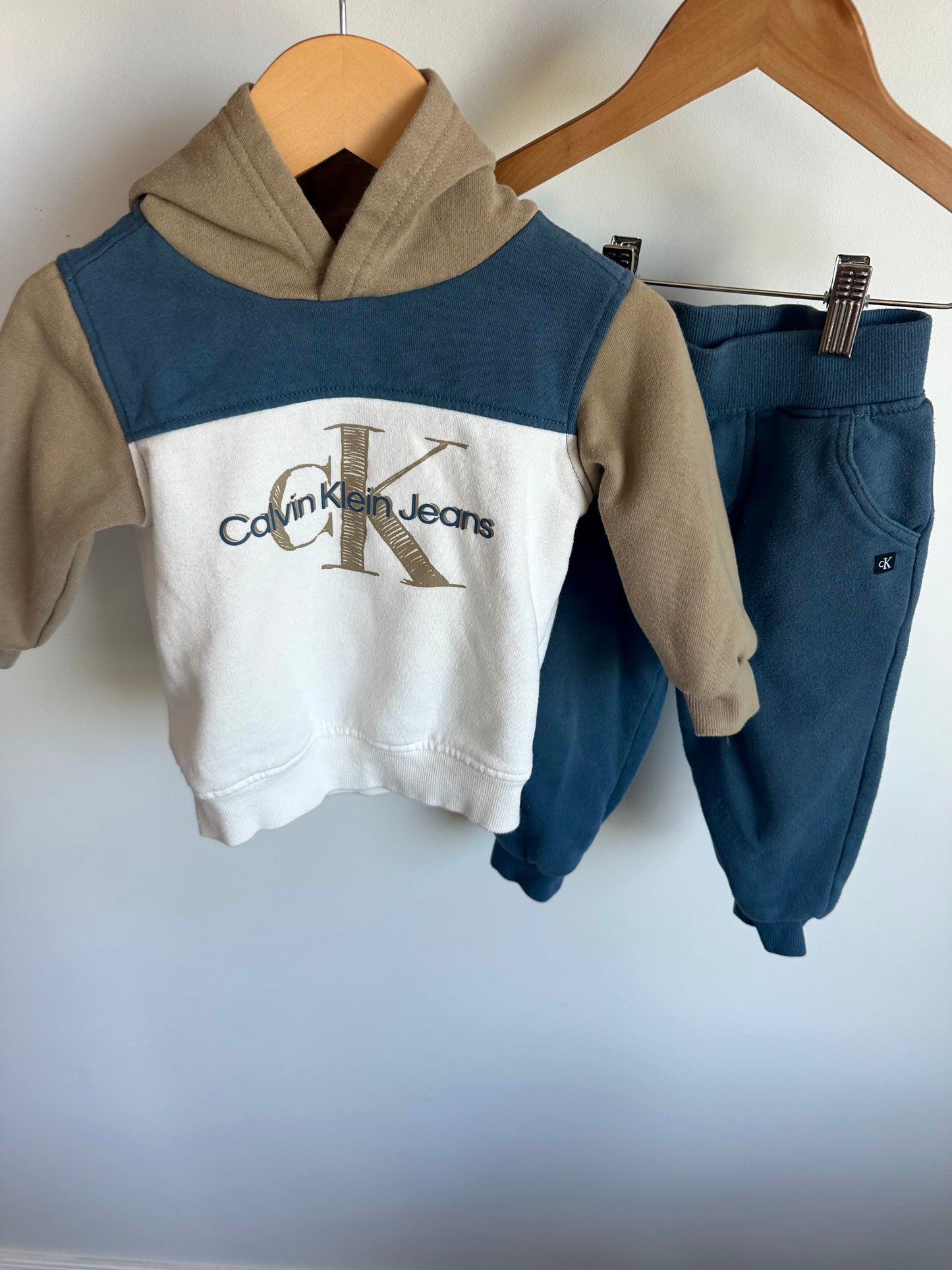 CK Hoodie + Joggers Set / 2T