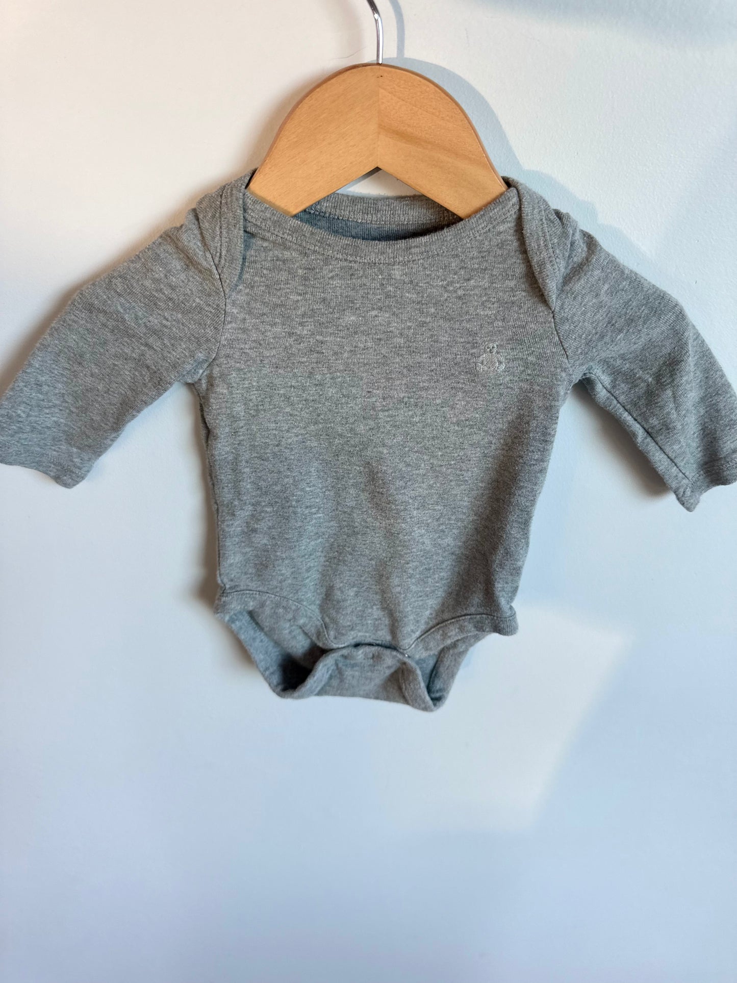 Set of 2 Gap Bodysuits - Grey and Stars / 0-3m