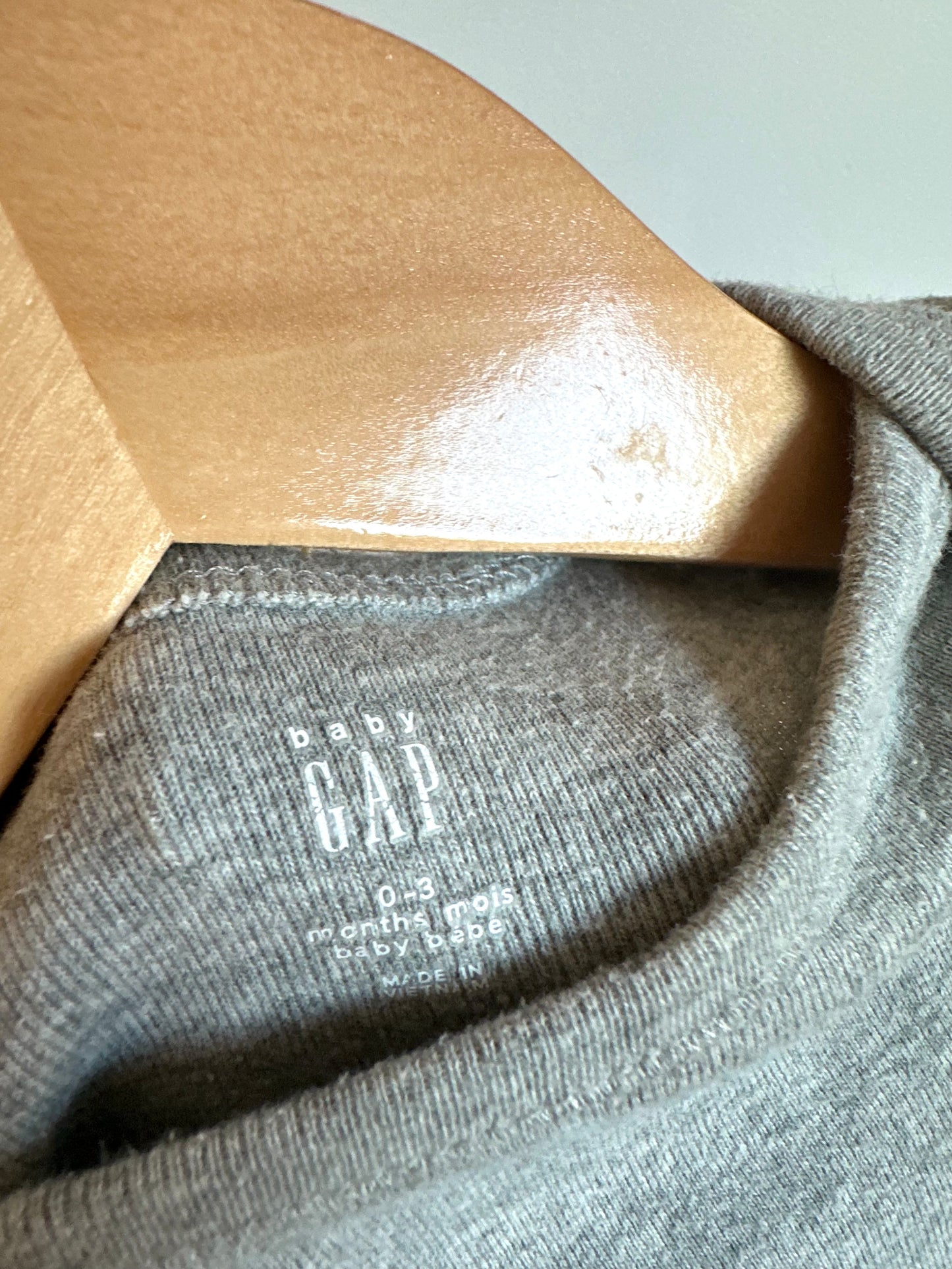 Set of 2 Gap Bodysuits - Grey and Stars / 0-3m