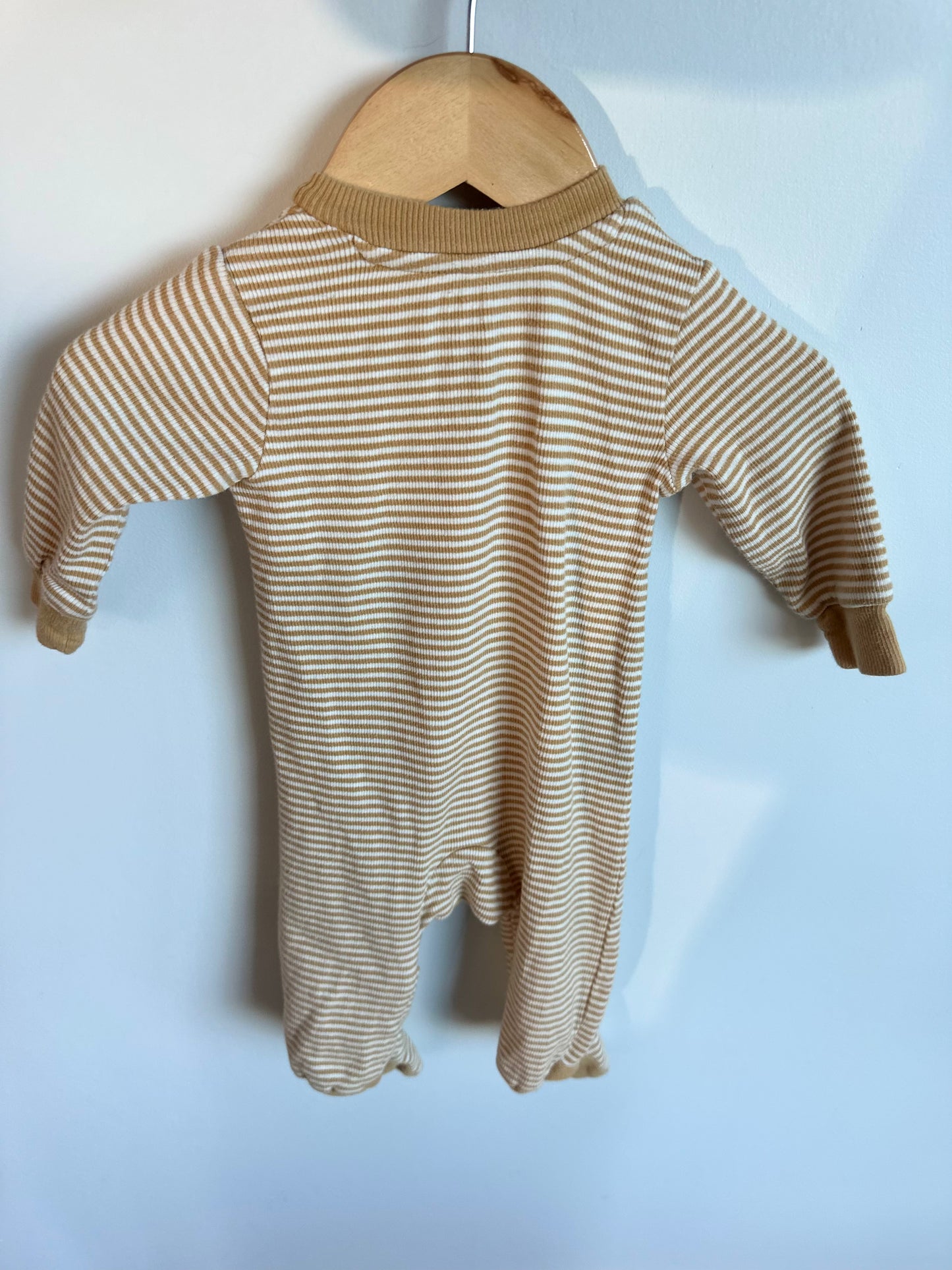 Organic Yellow Striped Bodysuit / 3m