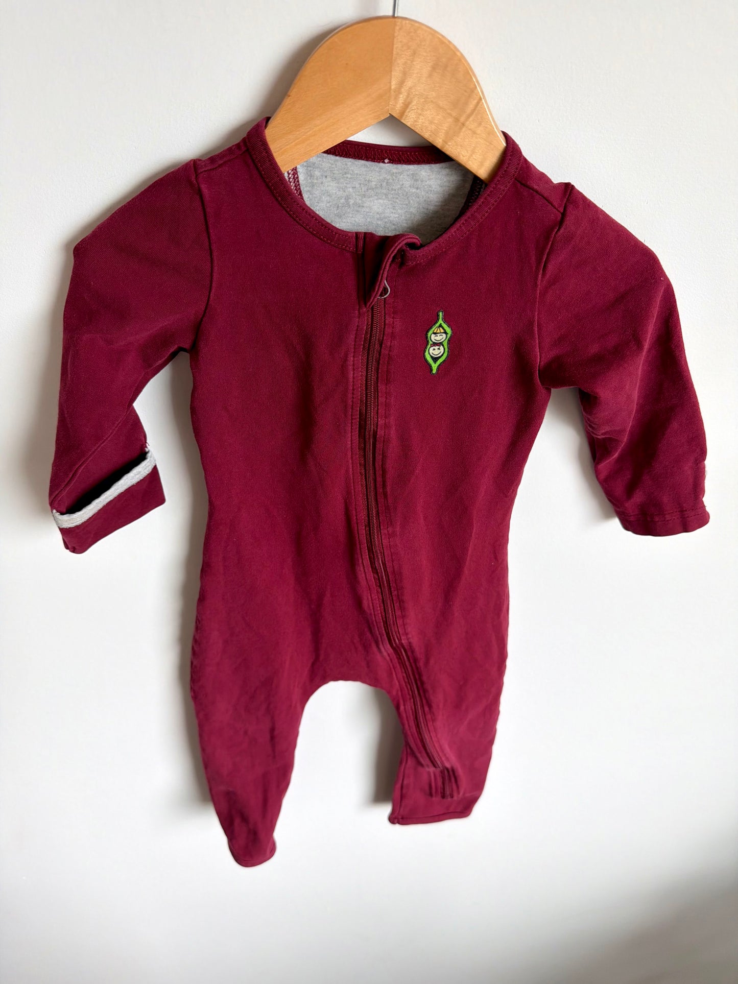 Peekaboo Beans Maroon Sleeper (PLAY) / 12-18m?