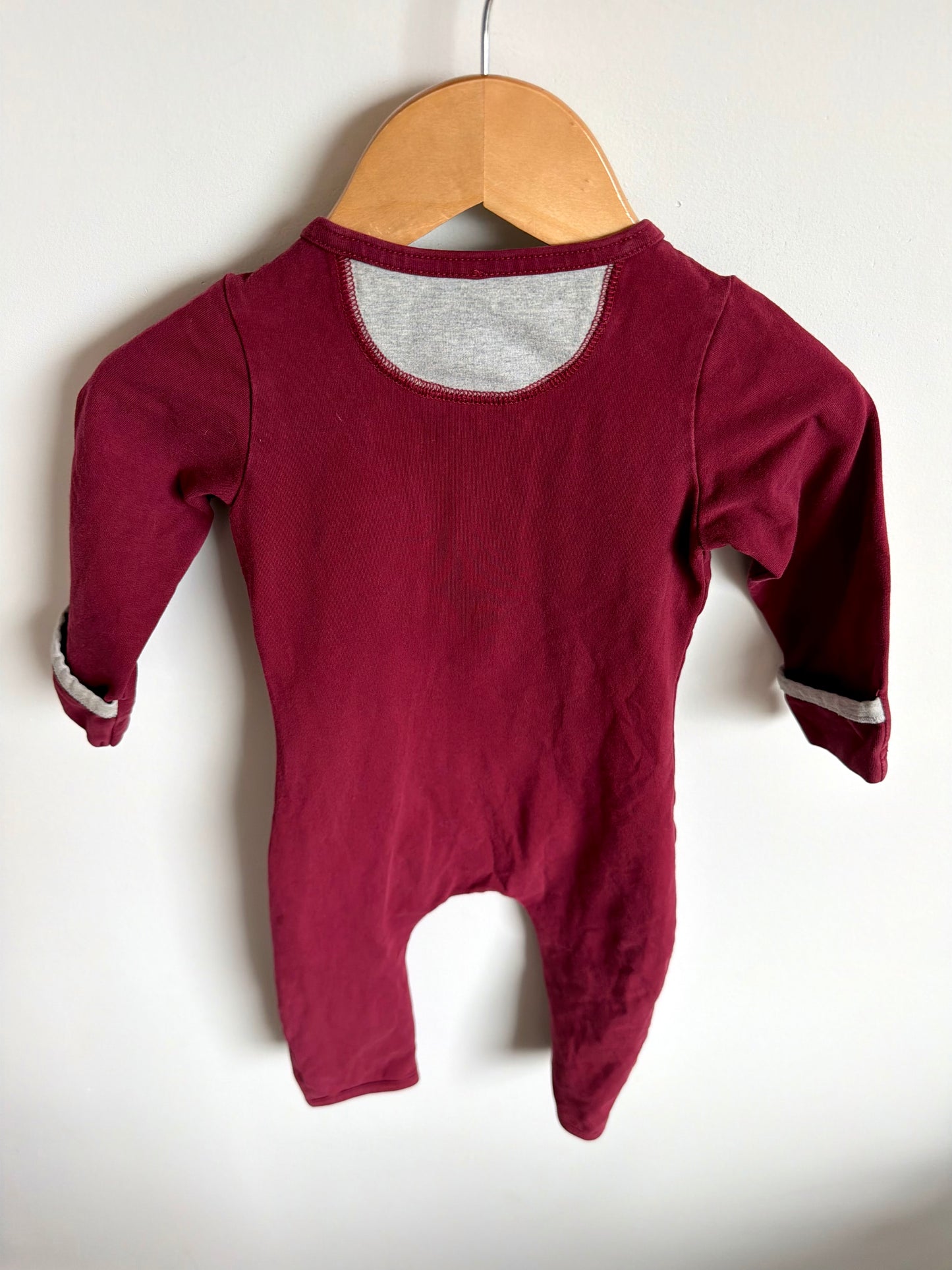 Peekaboo Beans Maroon Sleeper (PLAY) / 12-18m?
