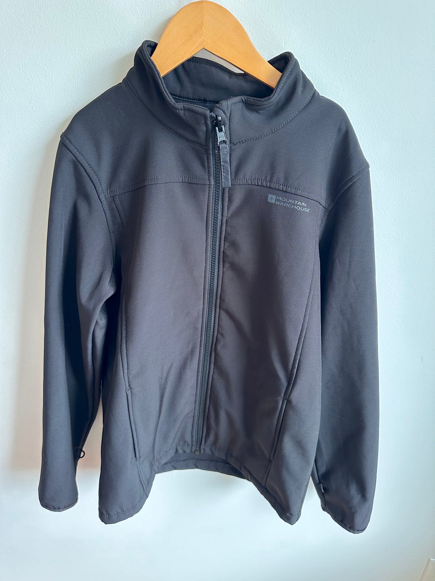 Mountain Warehouse Black Softshell Jacket / 13 years