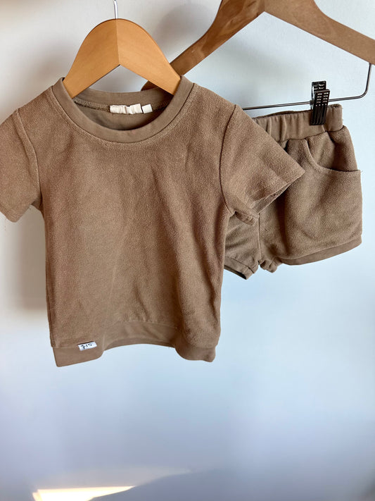 Caramel Knit T-shirt + Shorts Set / 2T