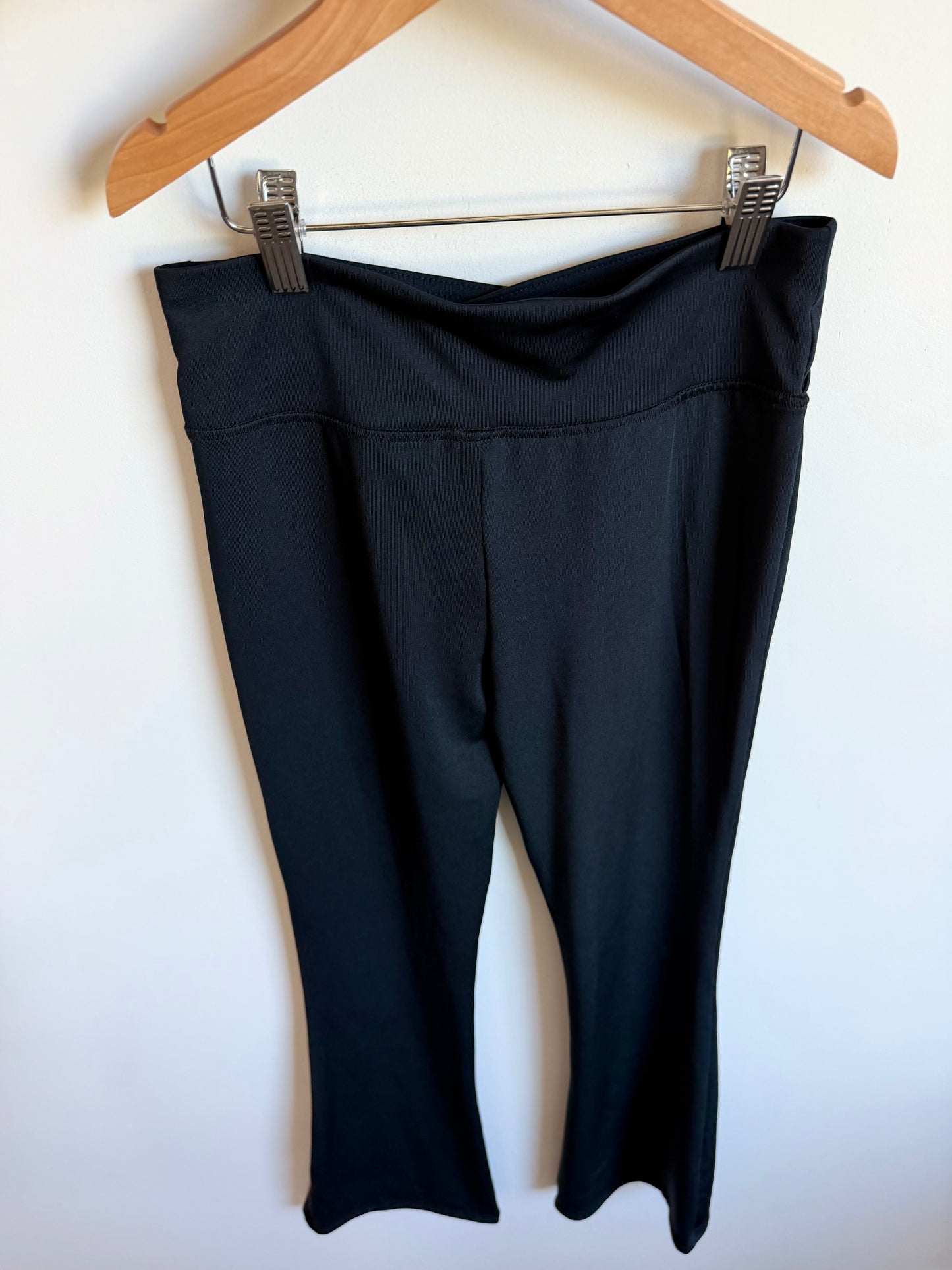 Athletic Flared Leggings / 12 years