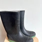 Black Made in Canada Gumboot / Big Kid 5 or Women size 7 (No Shipping)