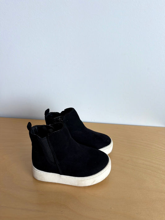 Black with White Heels Boots / 5 Toddler