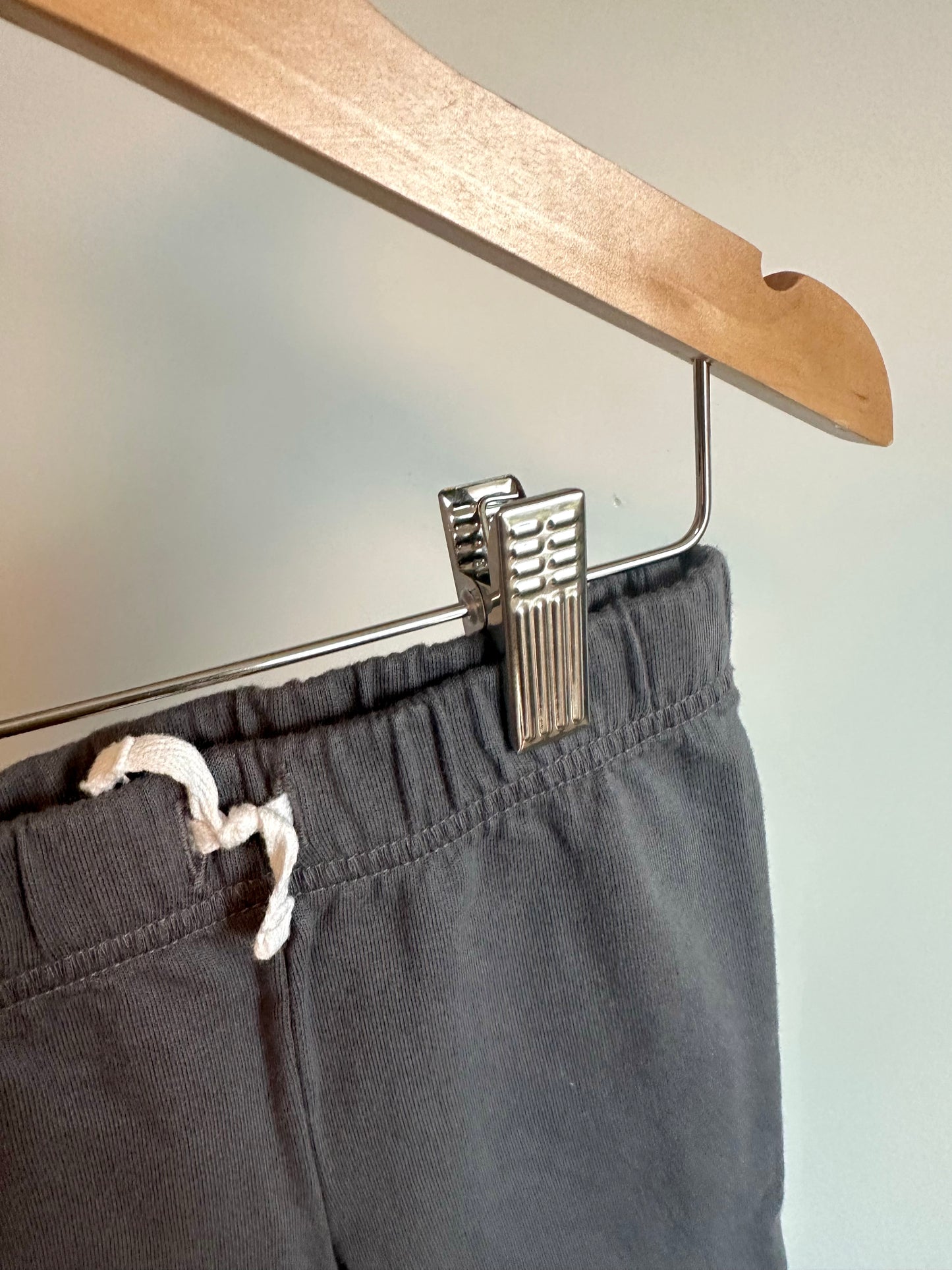 Grey Tapered Pants with Drawstring / 18m