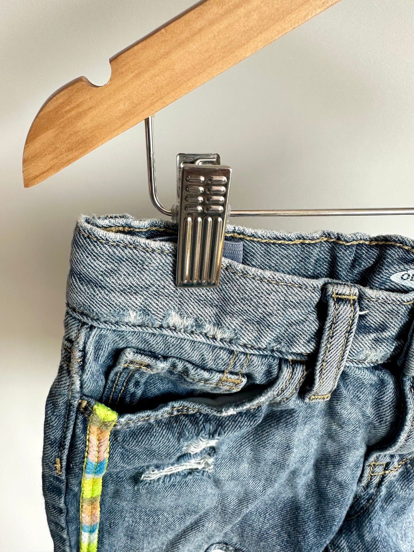 Embroidered Pocket Jean Shorts  / 8 years
