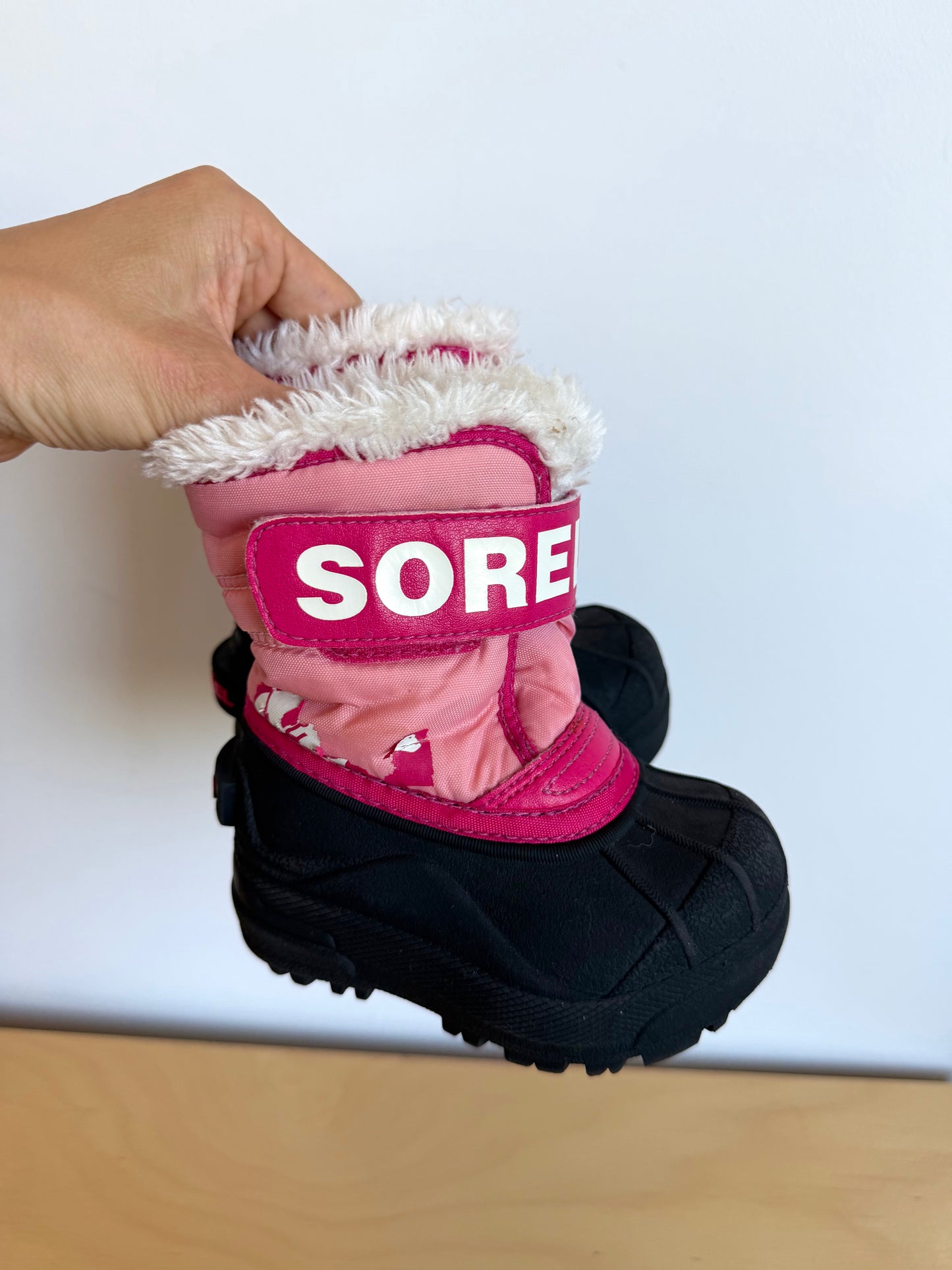 Sorel Pink Winter Boots / Size 5 Toddler