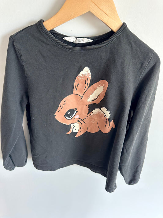 H&M Bunny Crewneck / 6-8 years