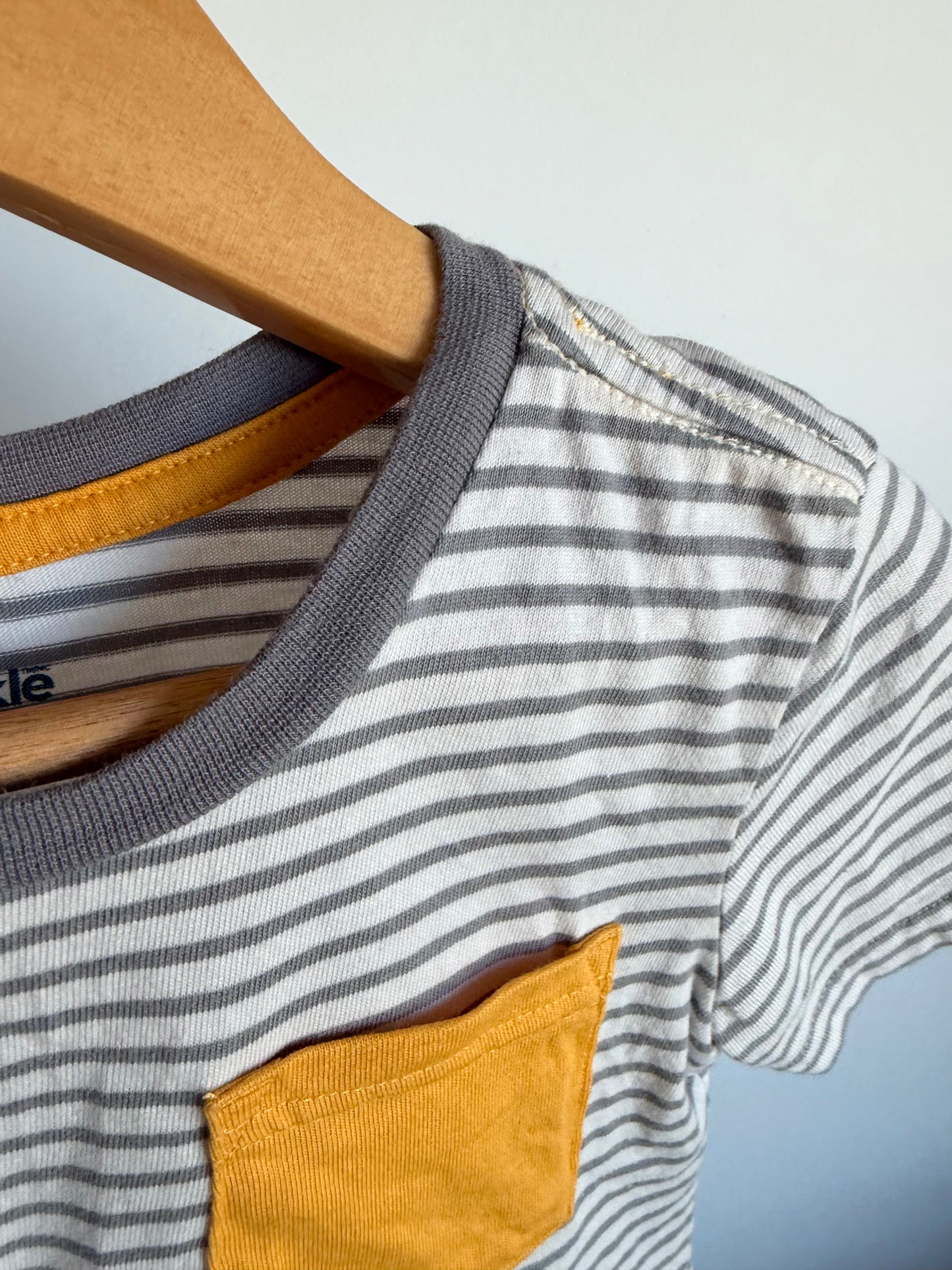 Grey Striped Pocket T-shirt / 3T