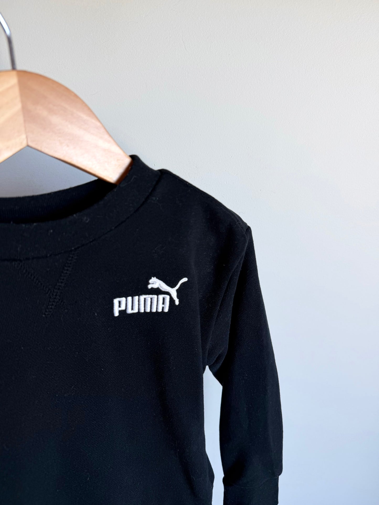 Black Puma Crewneck / 3T