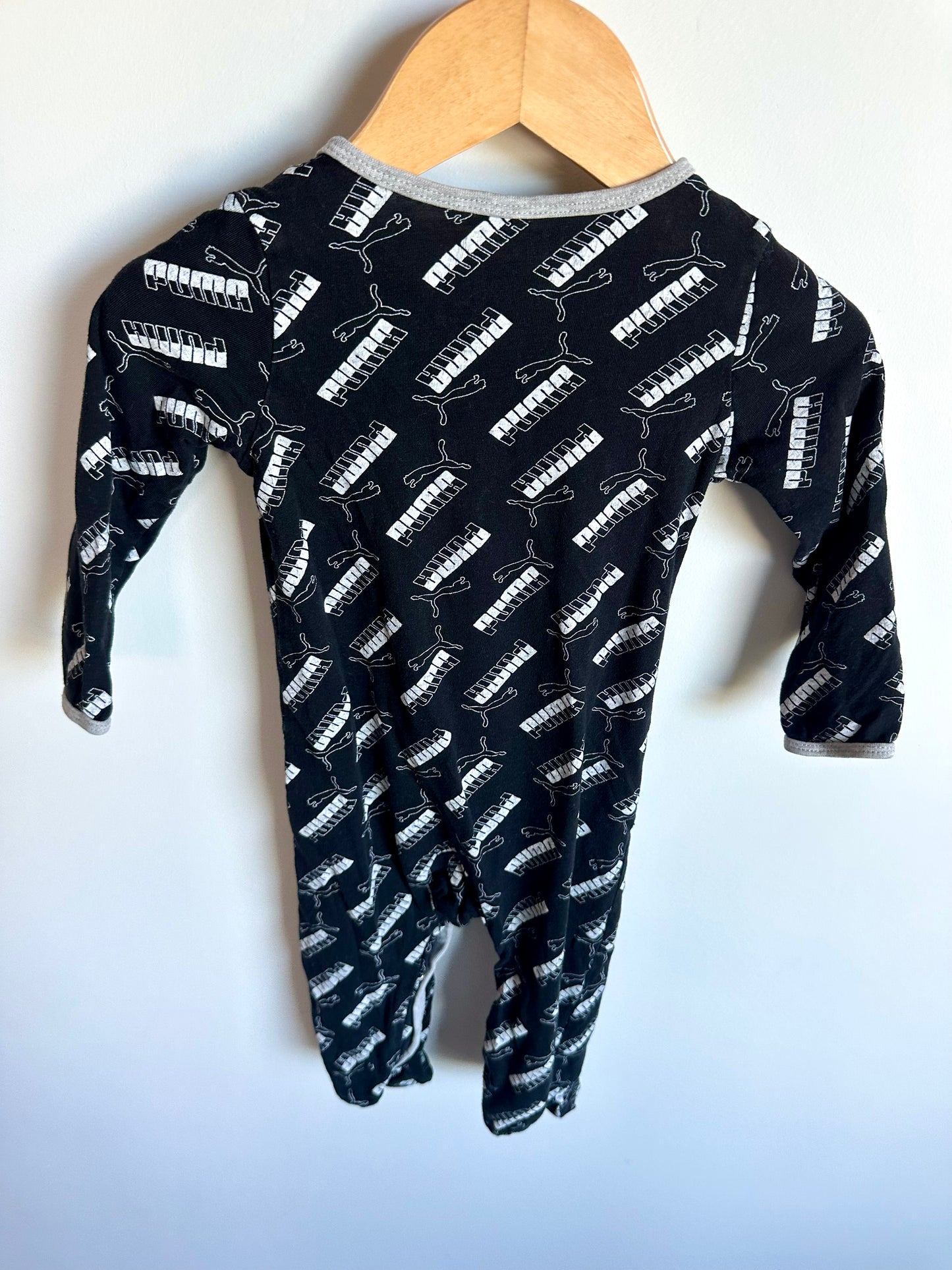 Puma Black Sleeper / 6-9m