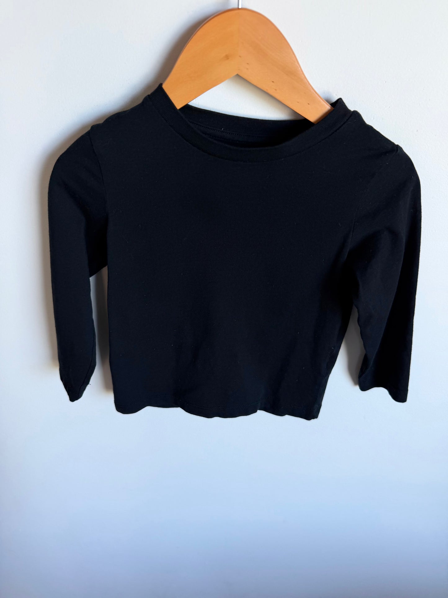 H&M Black Long Sleeve / 18-24m