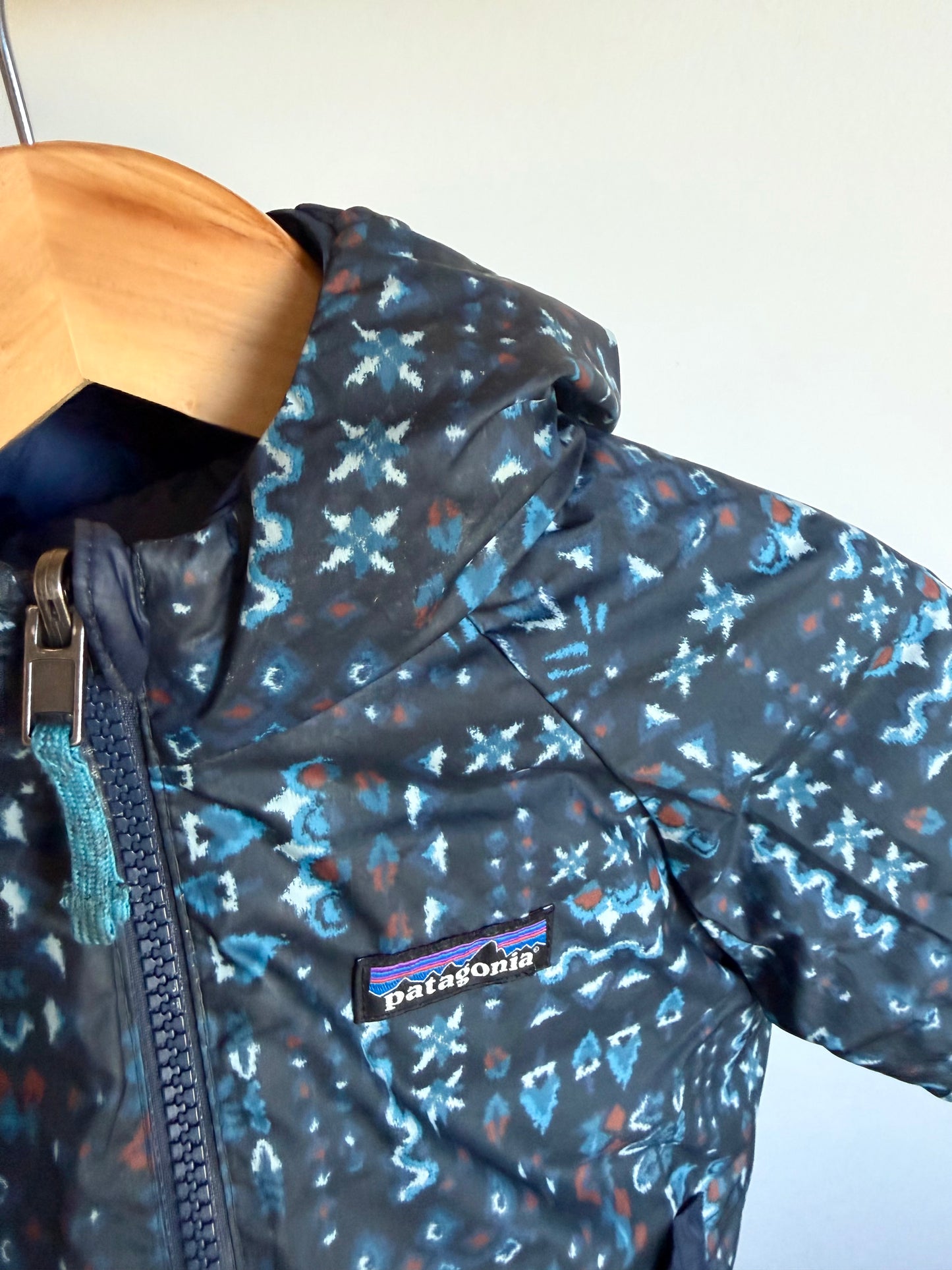 Patagonia Navy Down Jacket / 2T