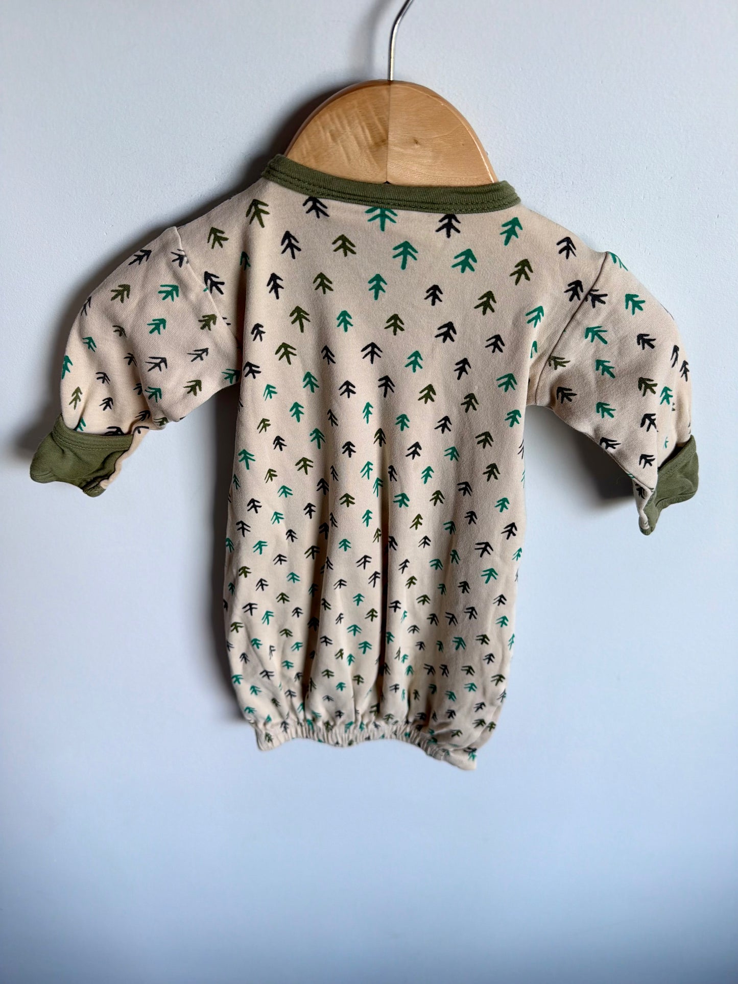 Parade Tree Pattern Gown Sleeper / 0-3m