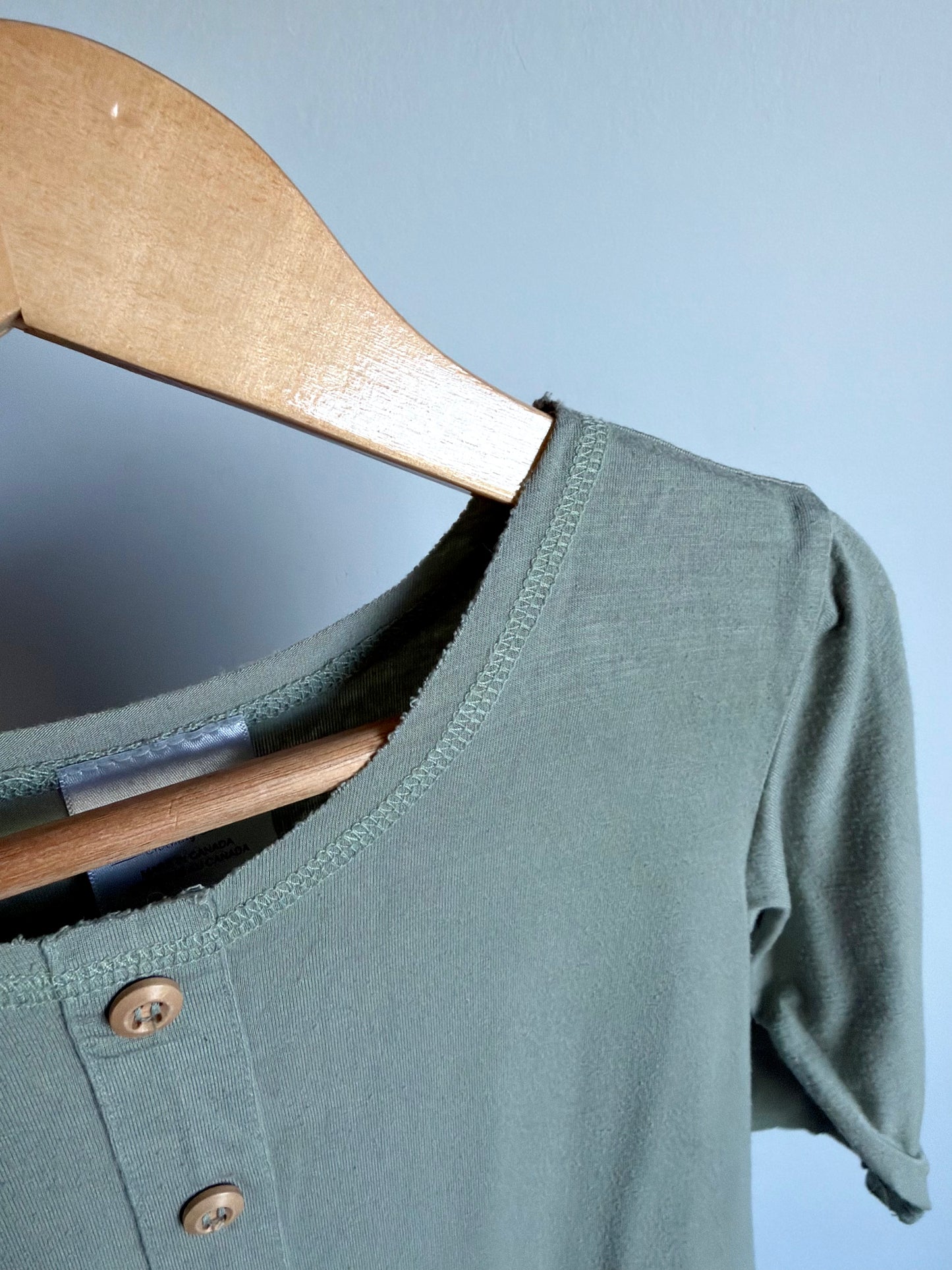 Jax + Lennon Sage Bamboo Top (PLAY) / 4-5T