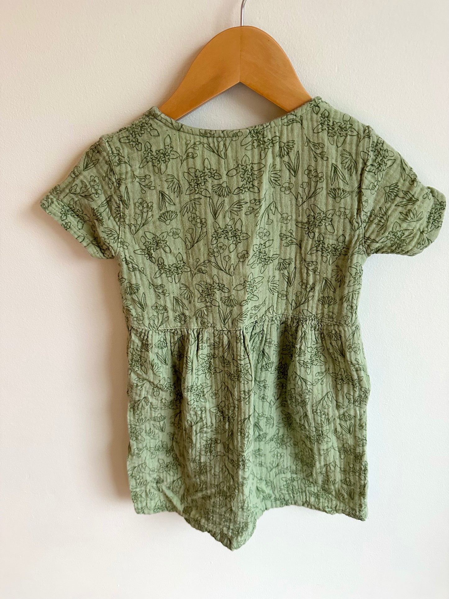 Sage Flower Outline Dress / 4T