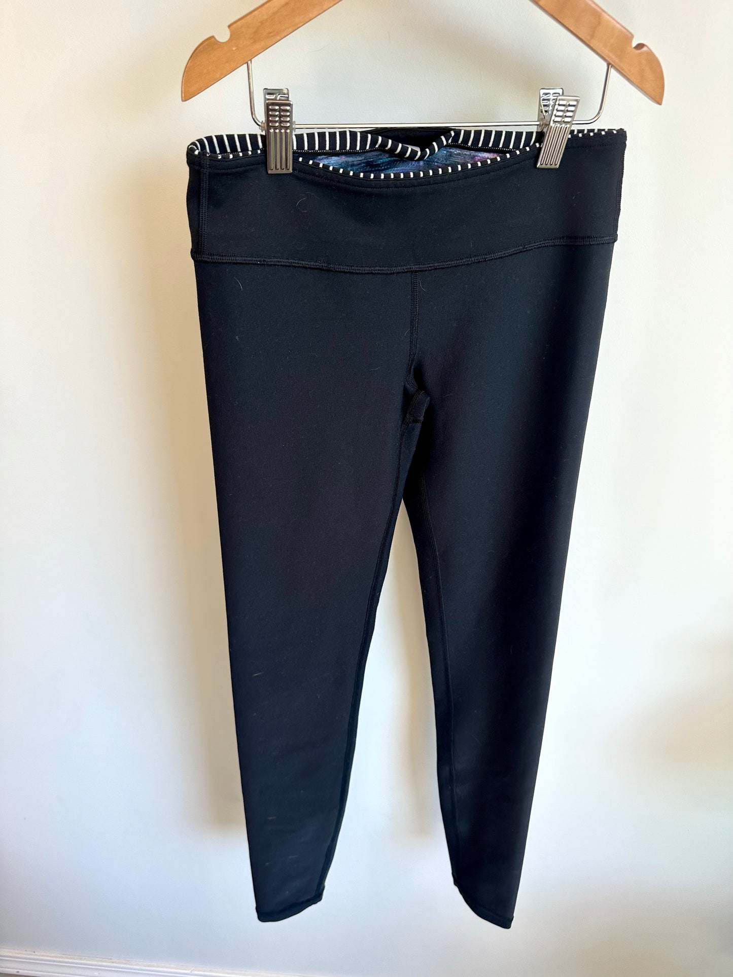Ivivva by Lululemon Black Leggings / 12 years