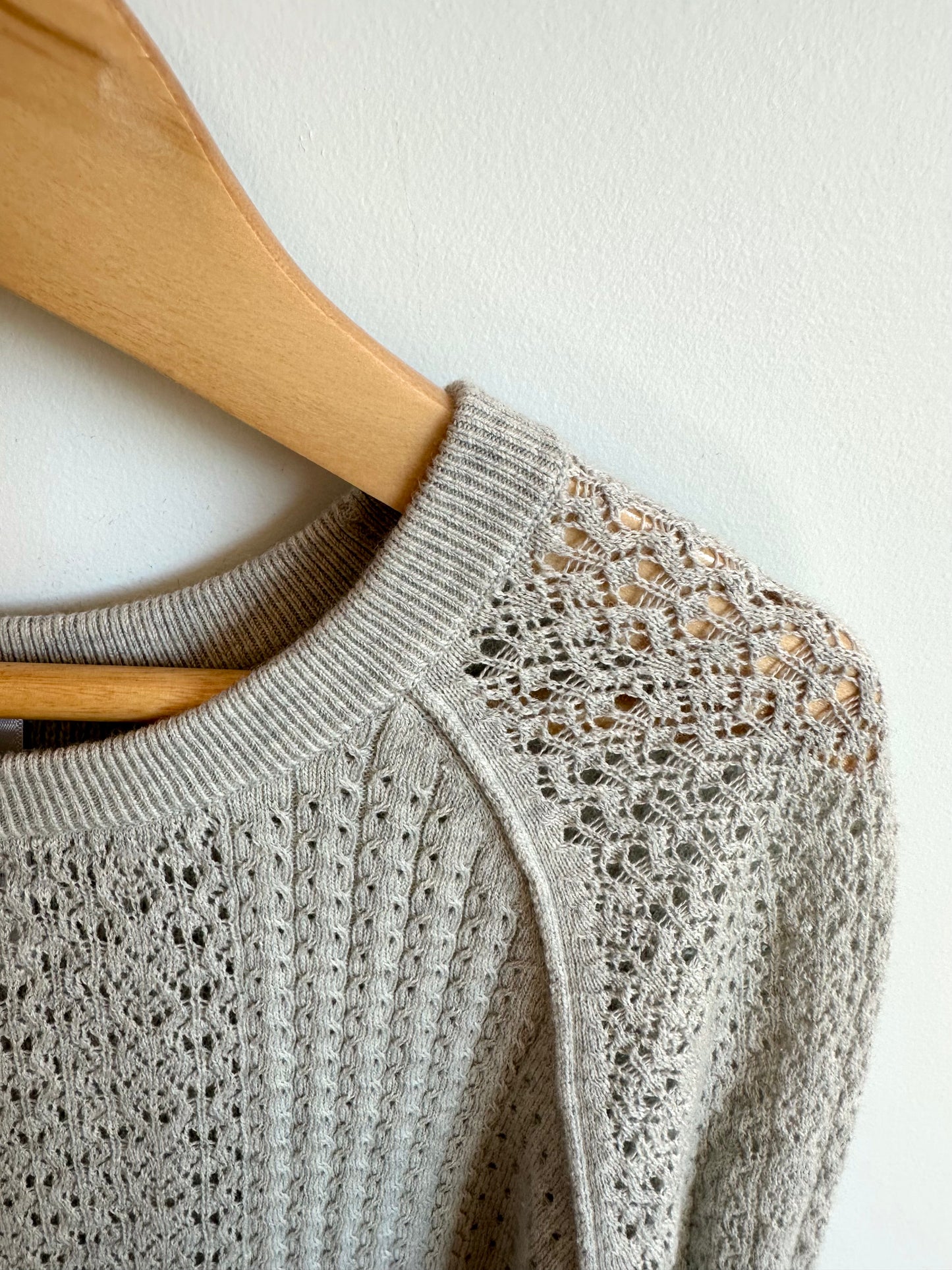 Ivivva by Lululemon Grey Long Sleeve (With Tags) / 12 years
