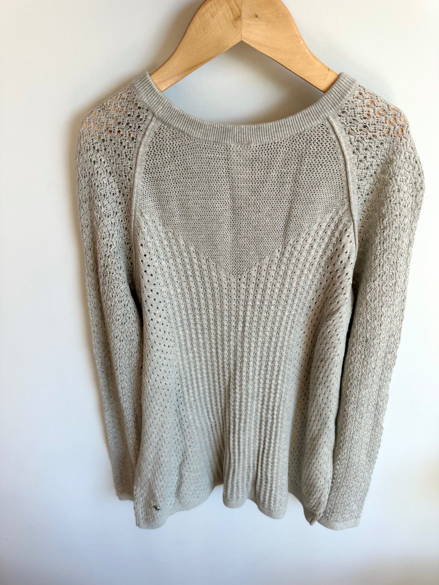 Ivivva by Lululemon Grey Long Sleeve (With Tags) / 12 years