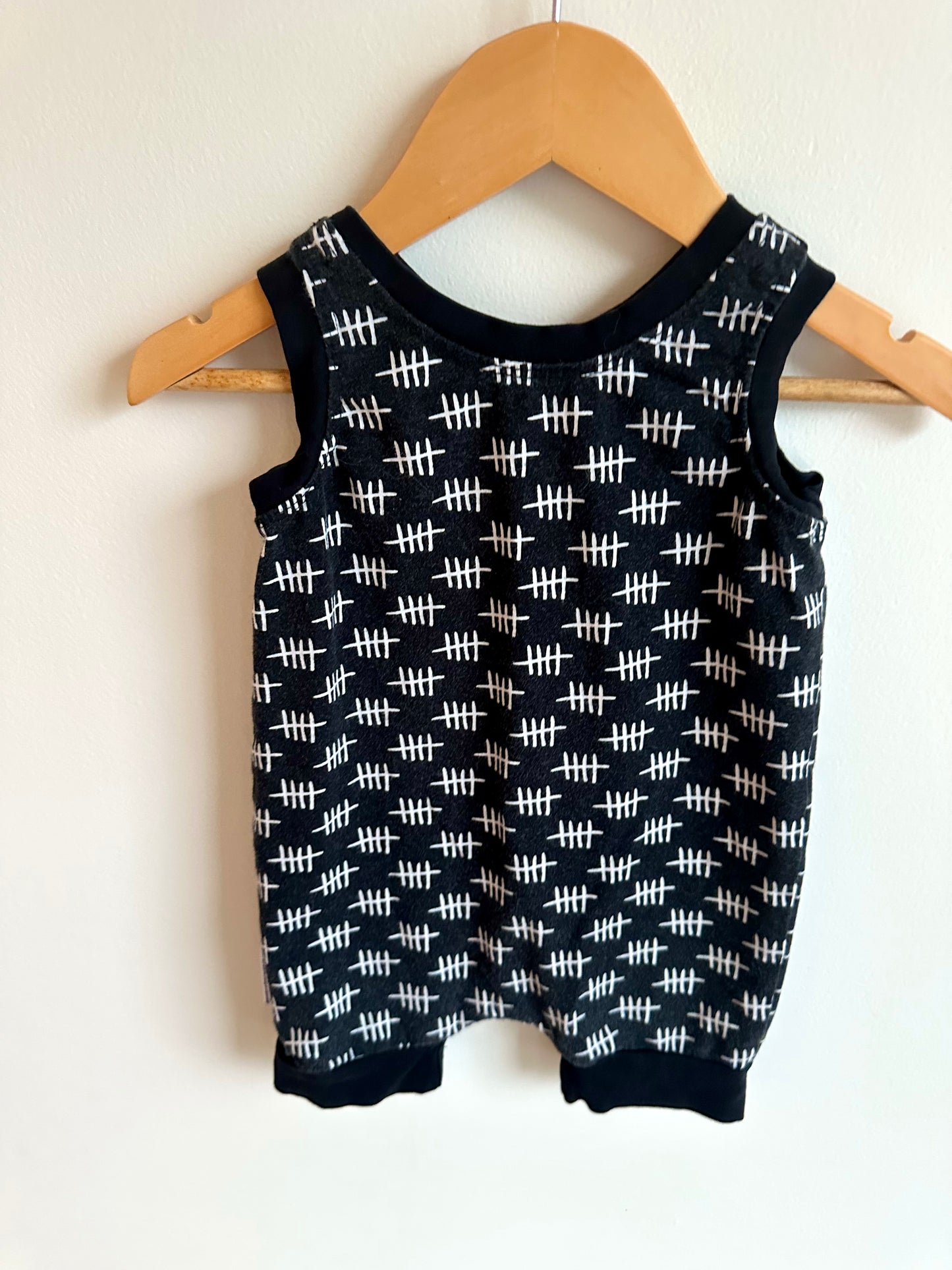 Tally Marks Romper (PLAY) / 12-18m