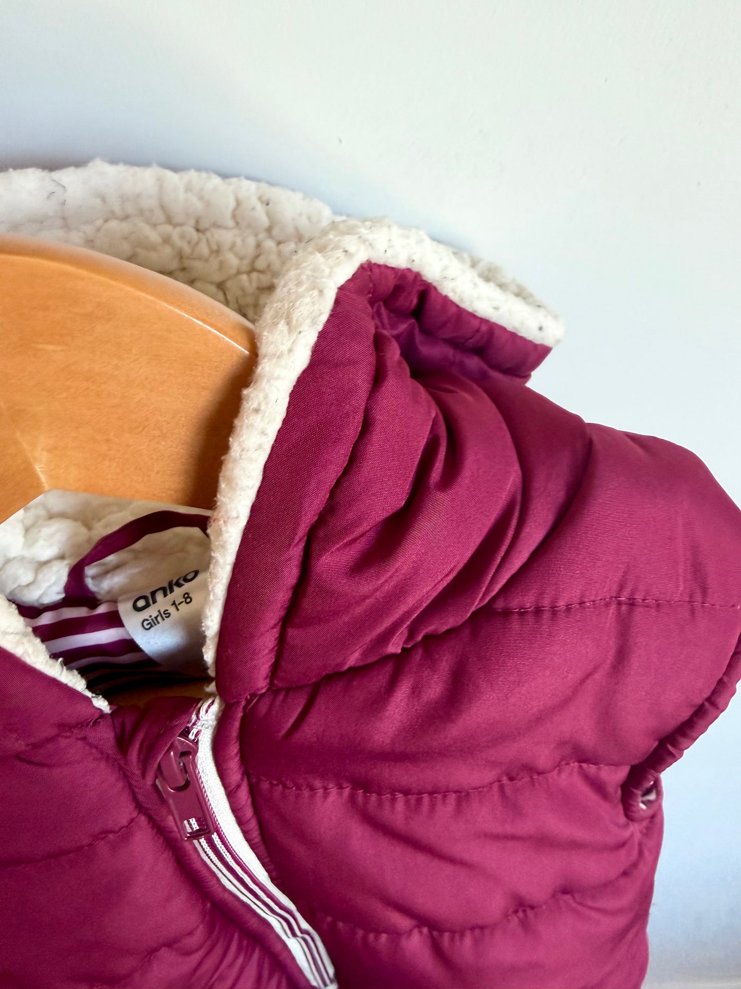 Burgundy Hood Vest / 7 years