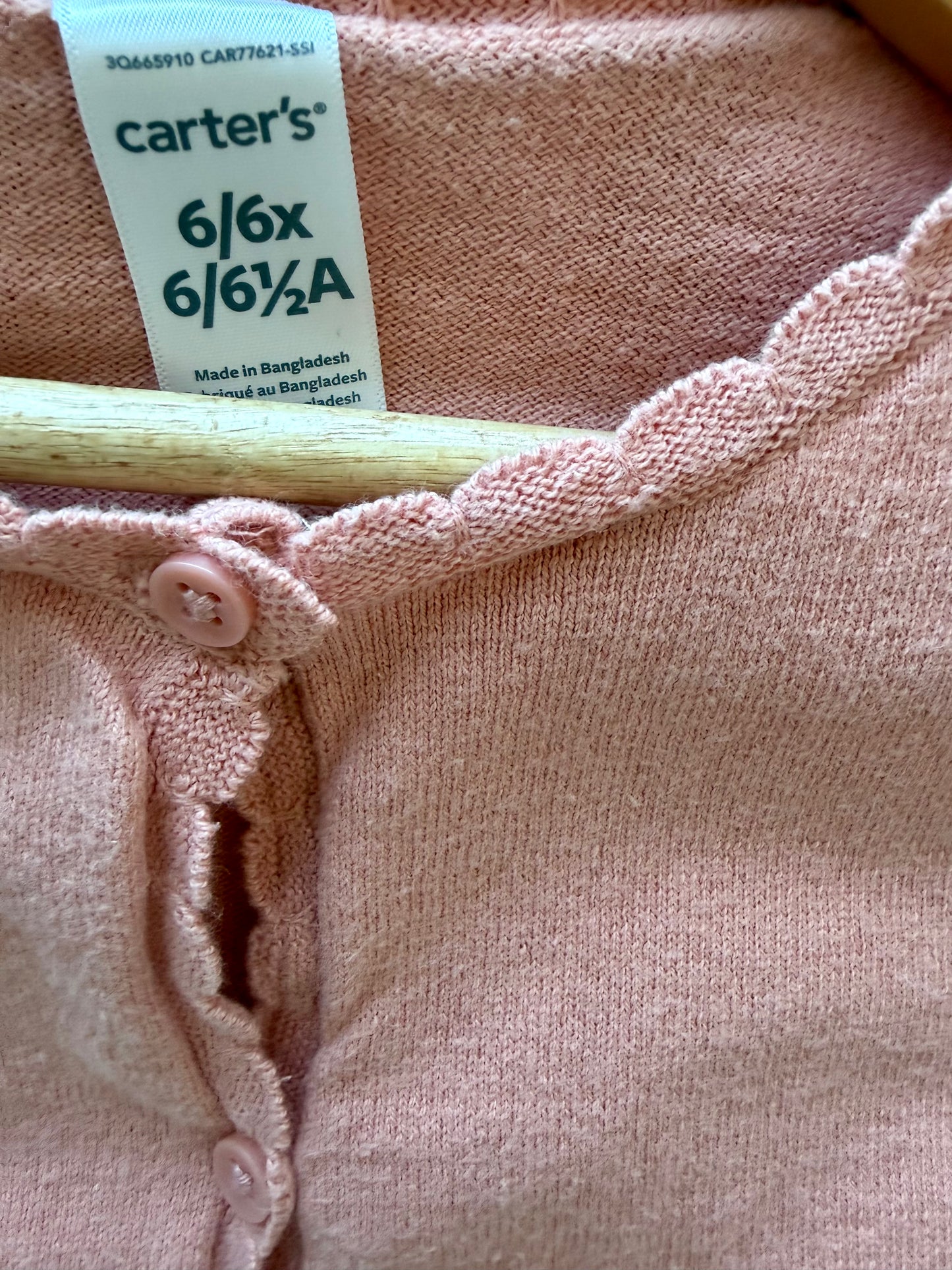 Coral Scalloped Hem Cardigan / 5 years
