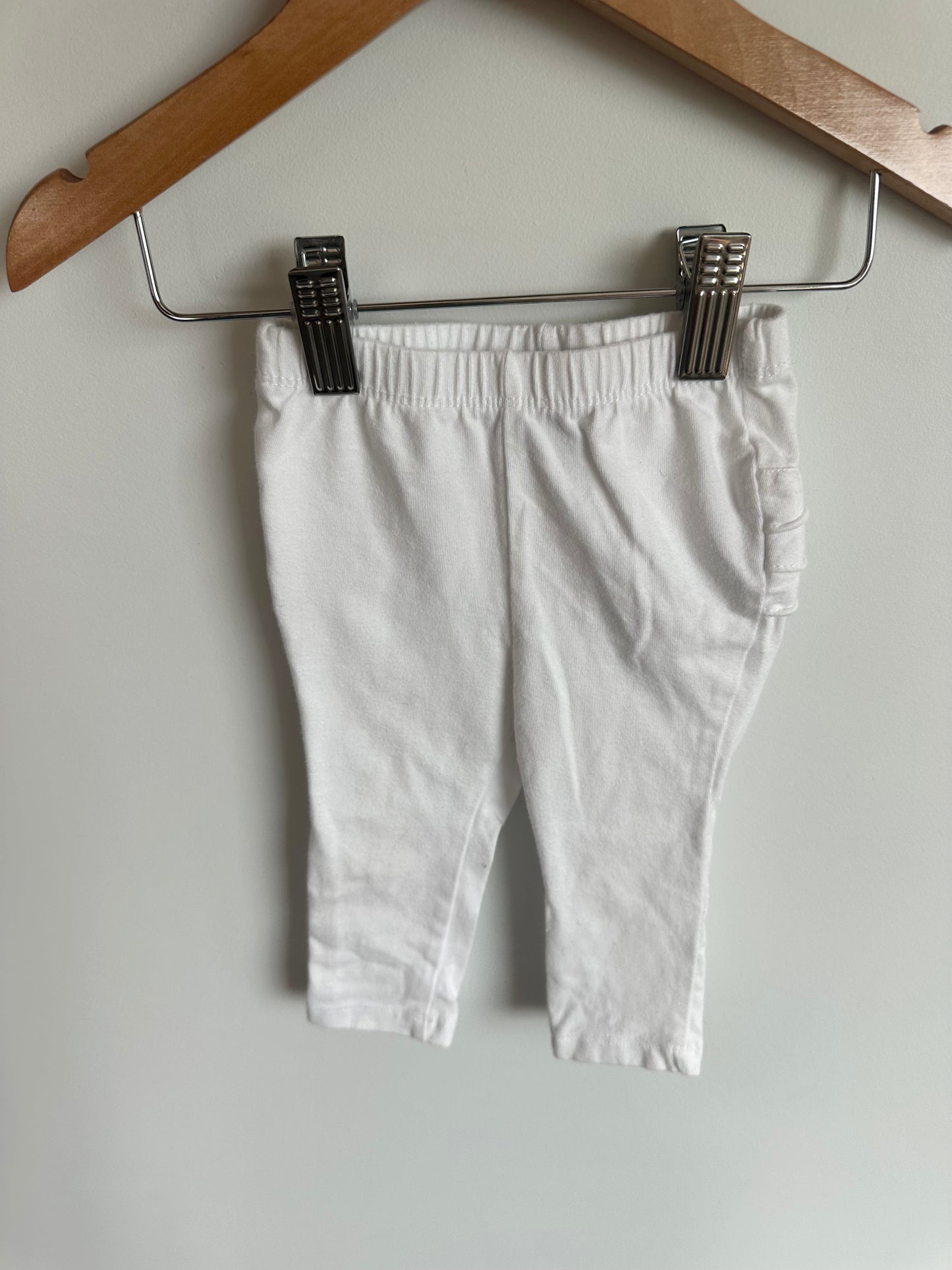 White Ruffle Pants / 6-12m