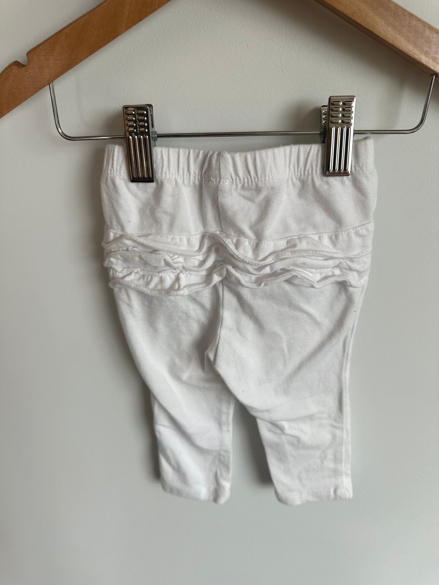 White Ruffle Pants / 6-12m