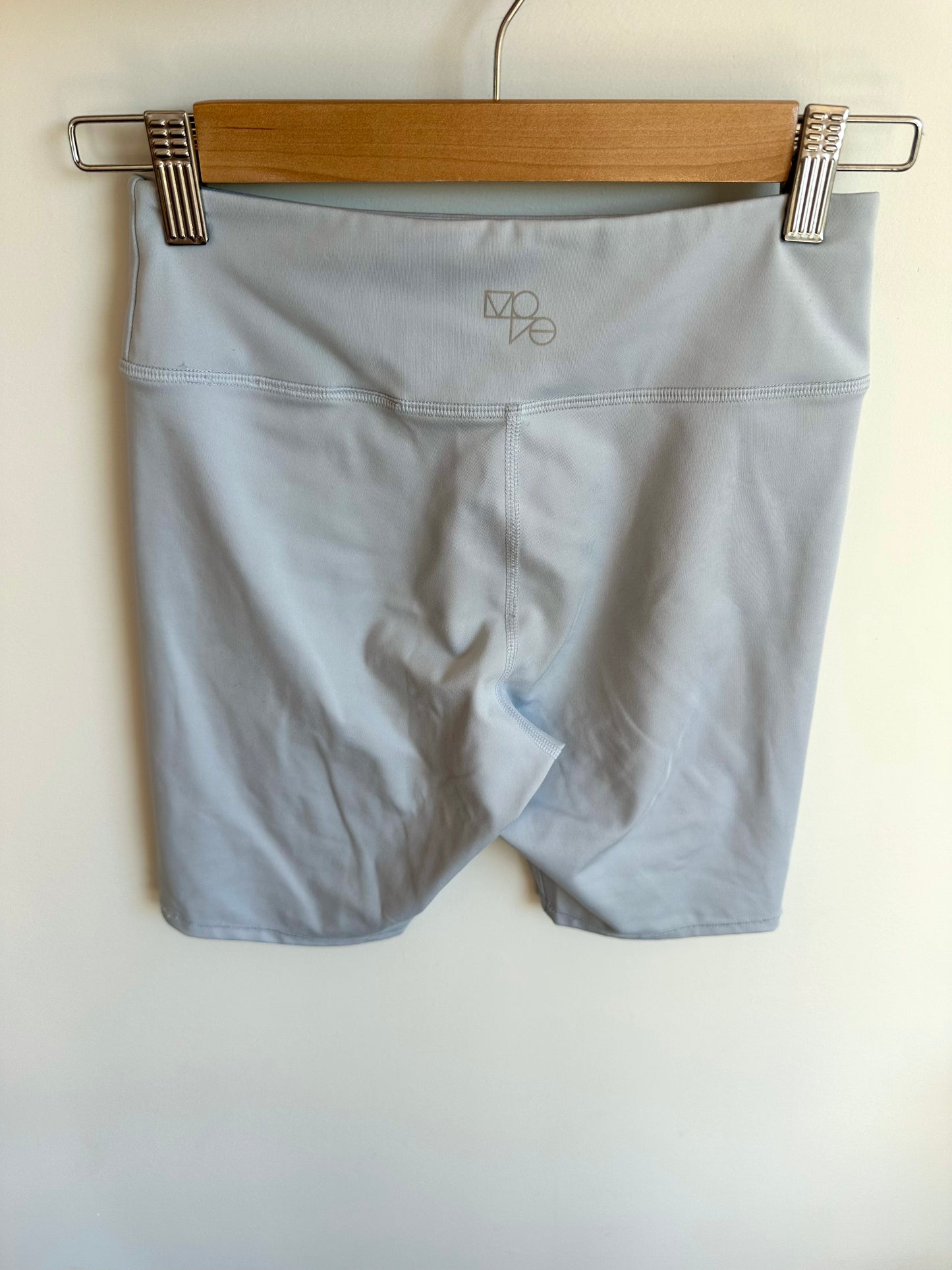 H&M Periwinkle Move Shorts / 12-14 years