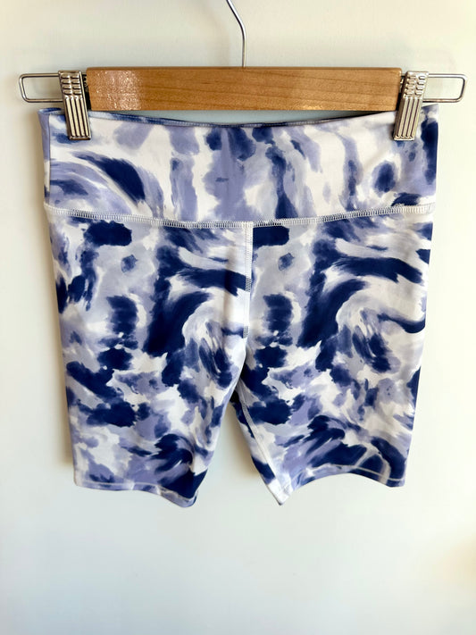 H&M Colour Swirl Move Shorts / 12-14 years