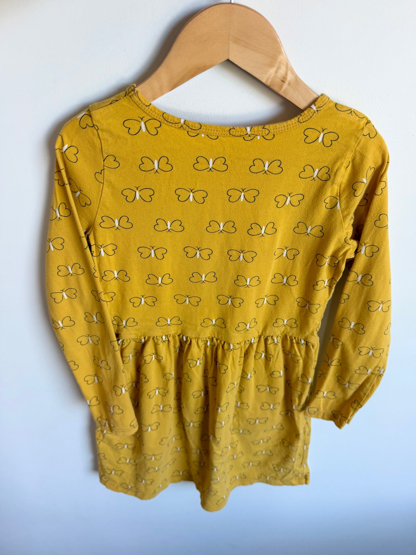 Butterfly Yellow Dress / 8 years