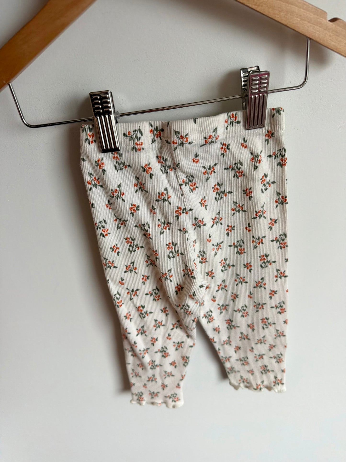 Cream Floral Leggings / 12m